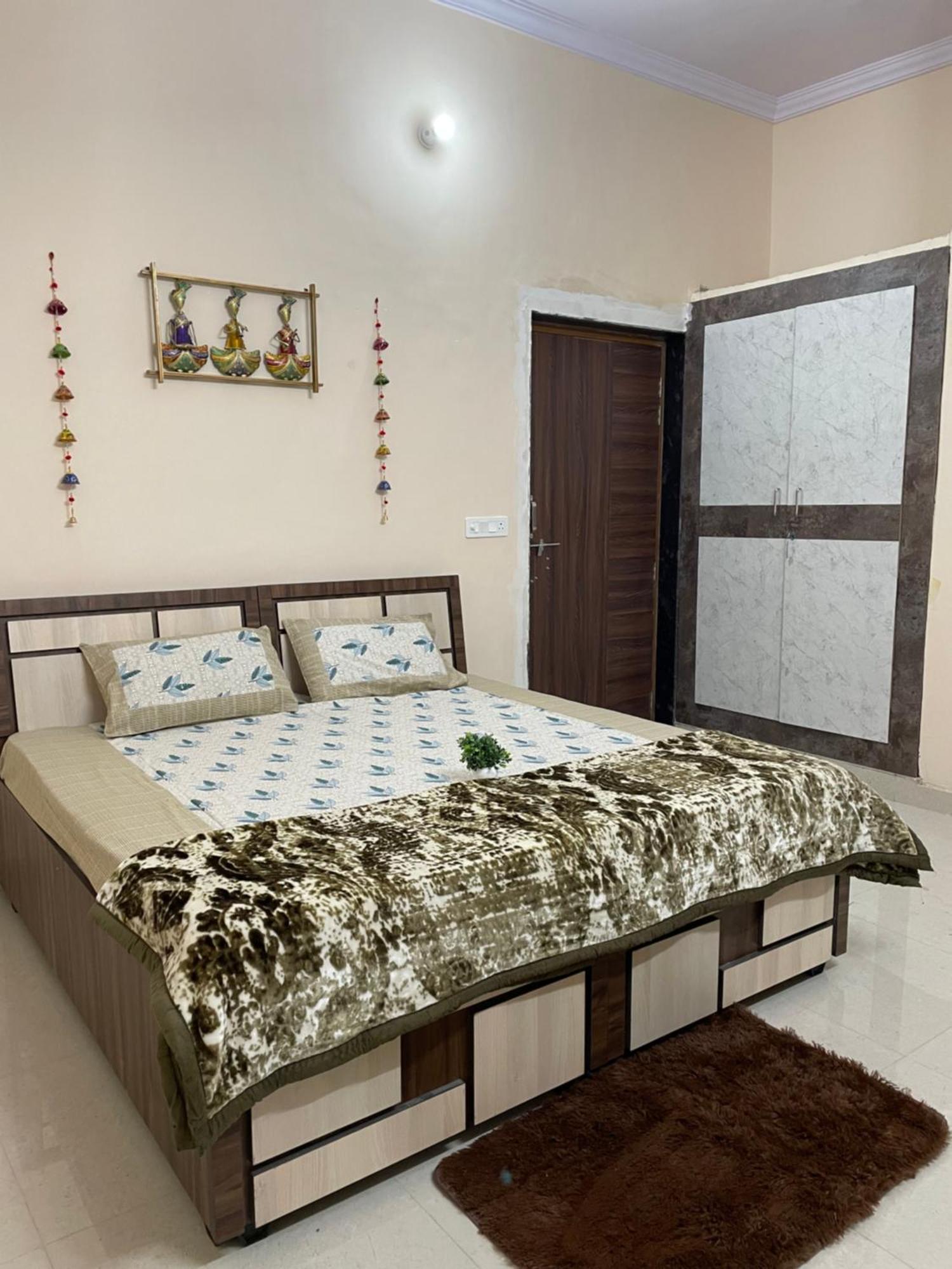 Spacious Tranquil Haven In Jaipur