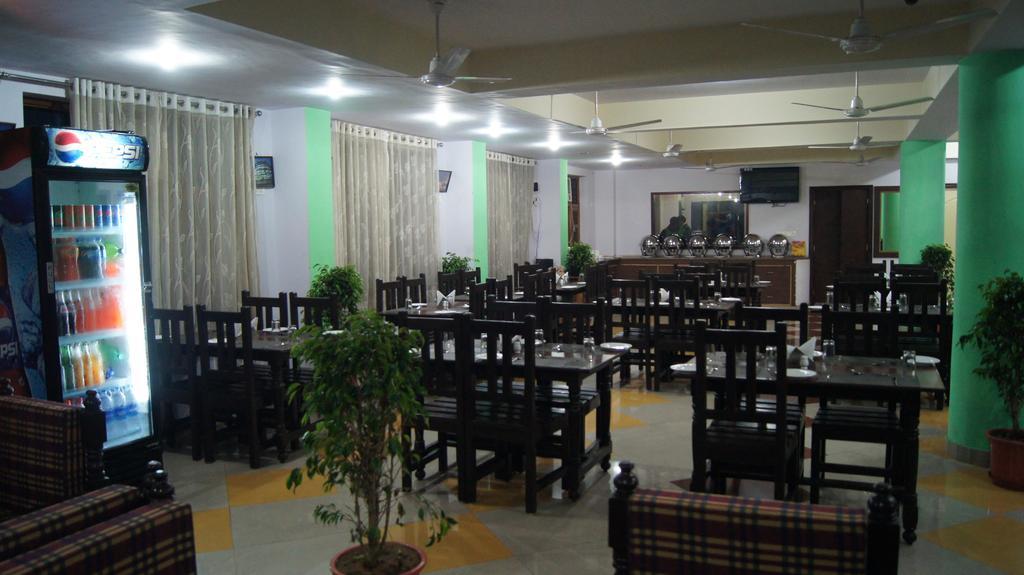 Hotel Roma Palace 3*