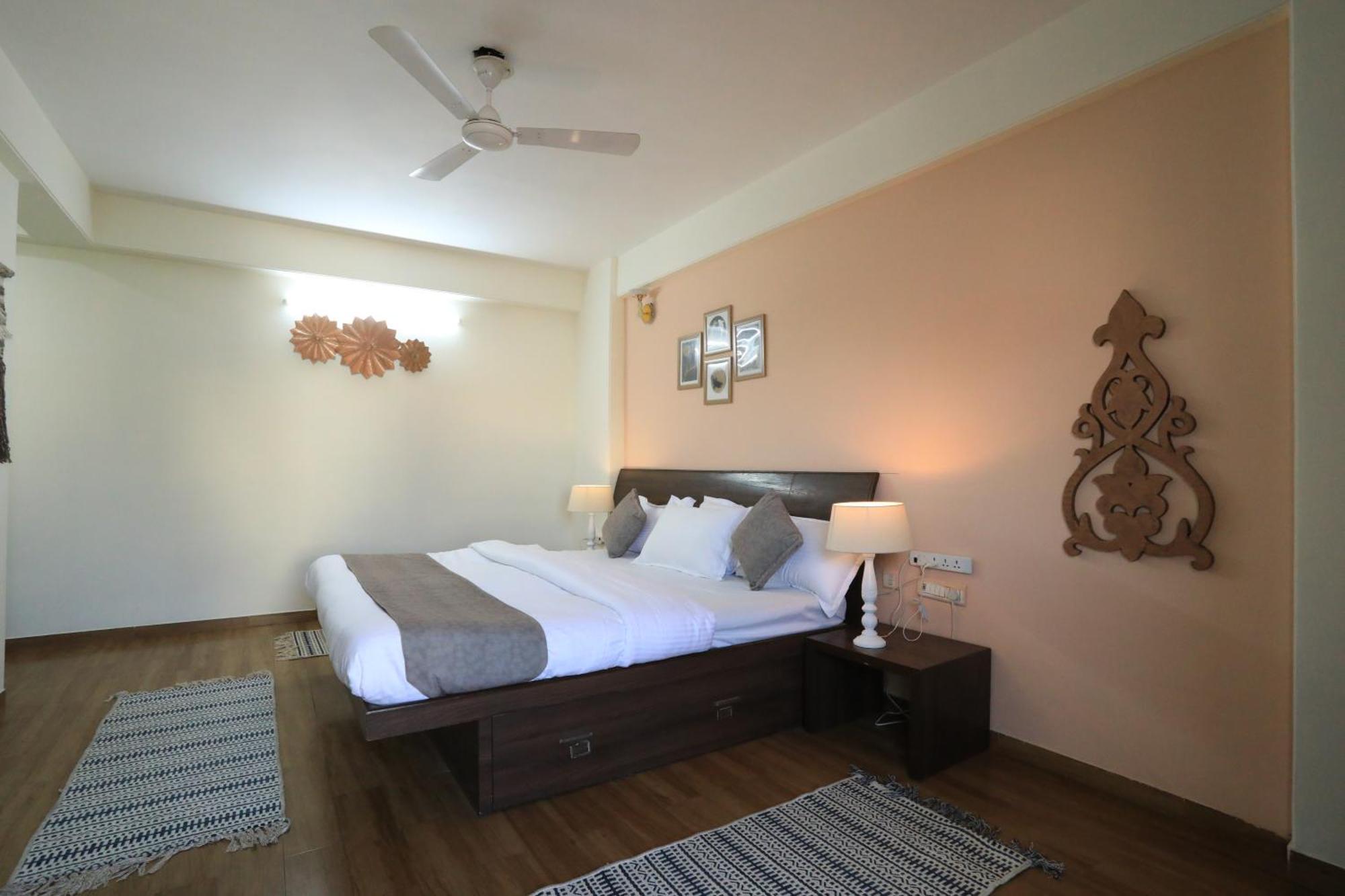 Banipark Service Jaipur