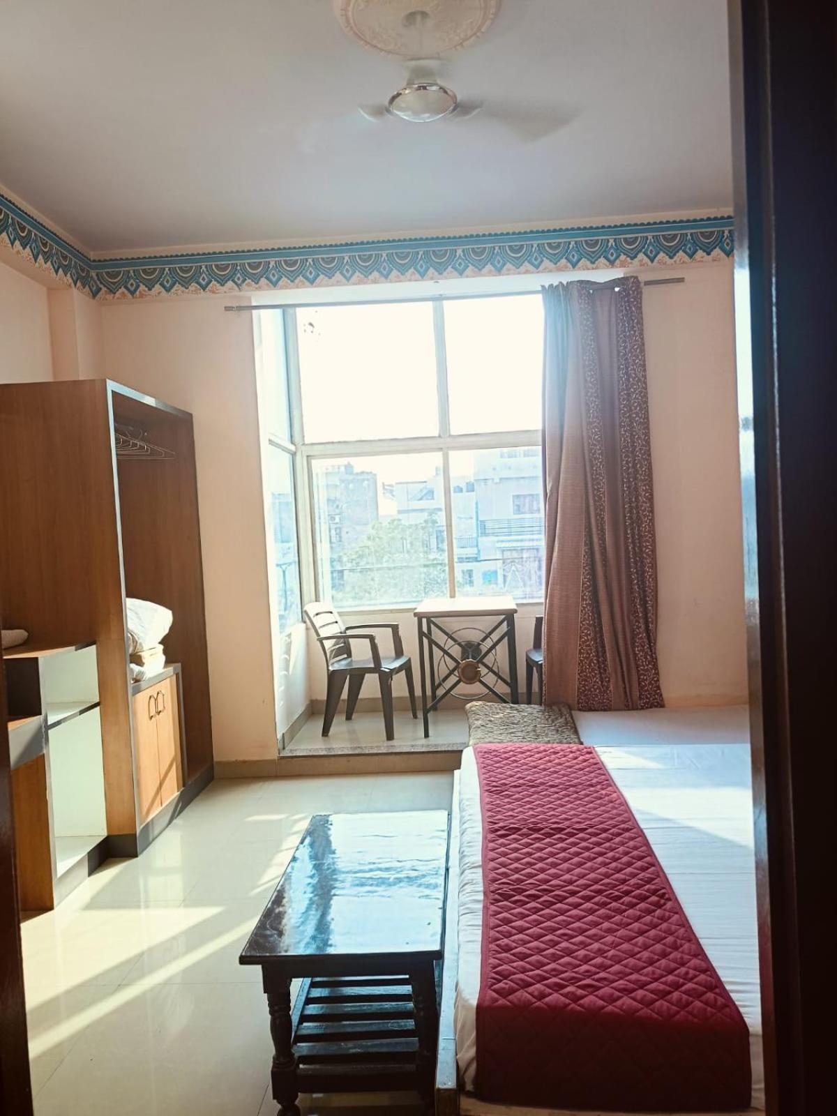 Braj Haveli Hotel