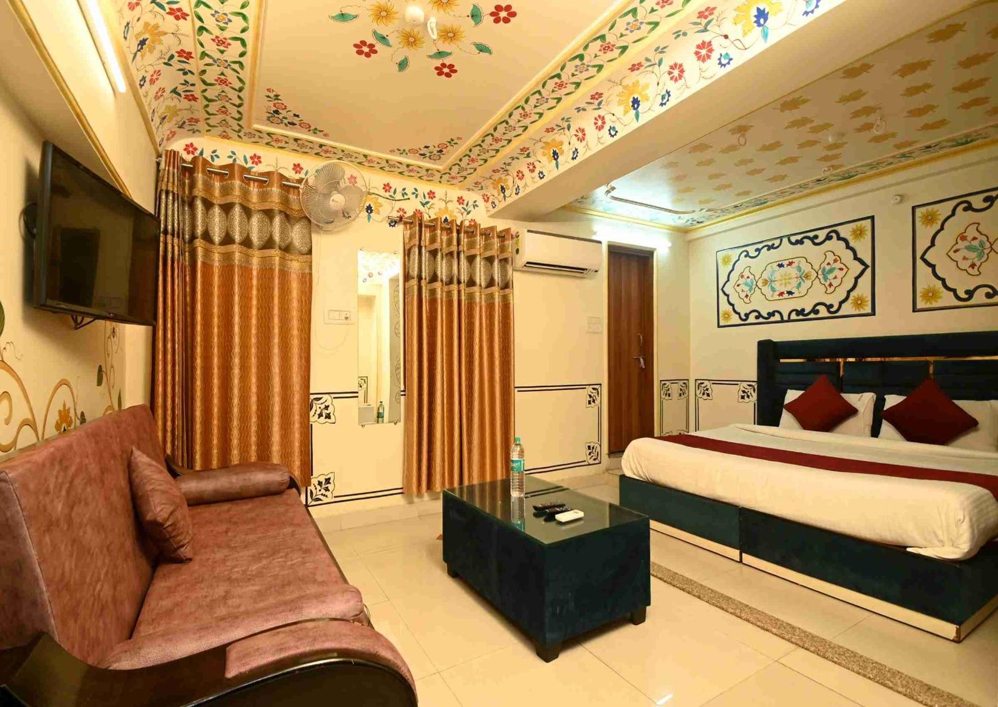 Virasat Mahal Heritage Hotel-jaipur Center Hotel