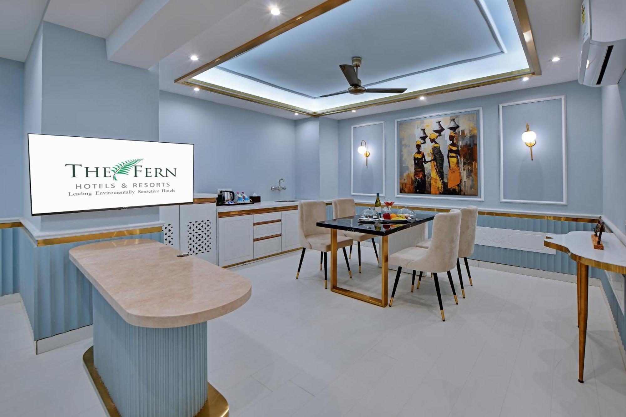 The Fern Habitat, Hotel
