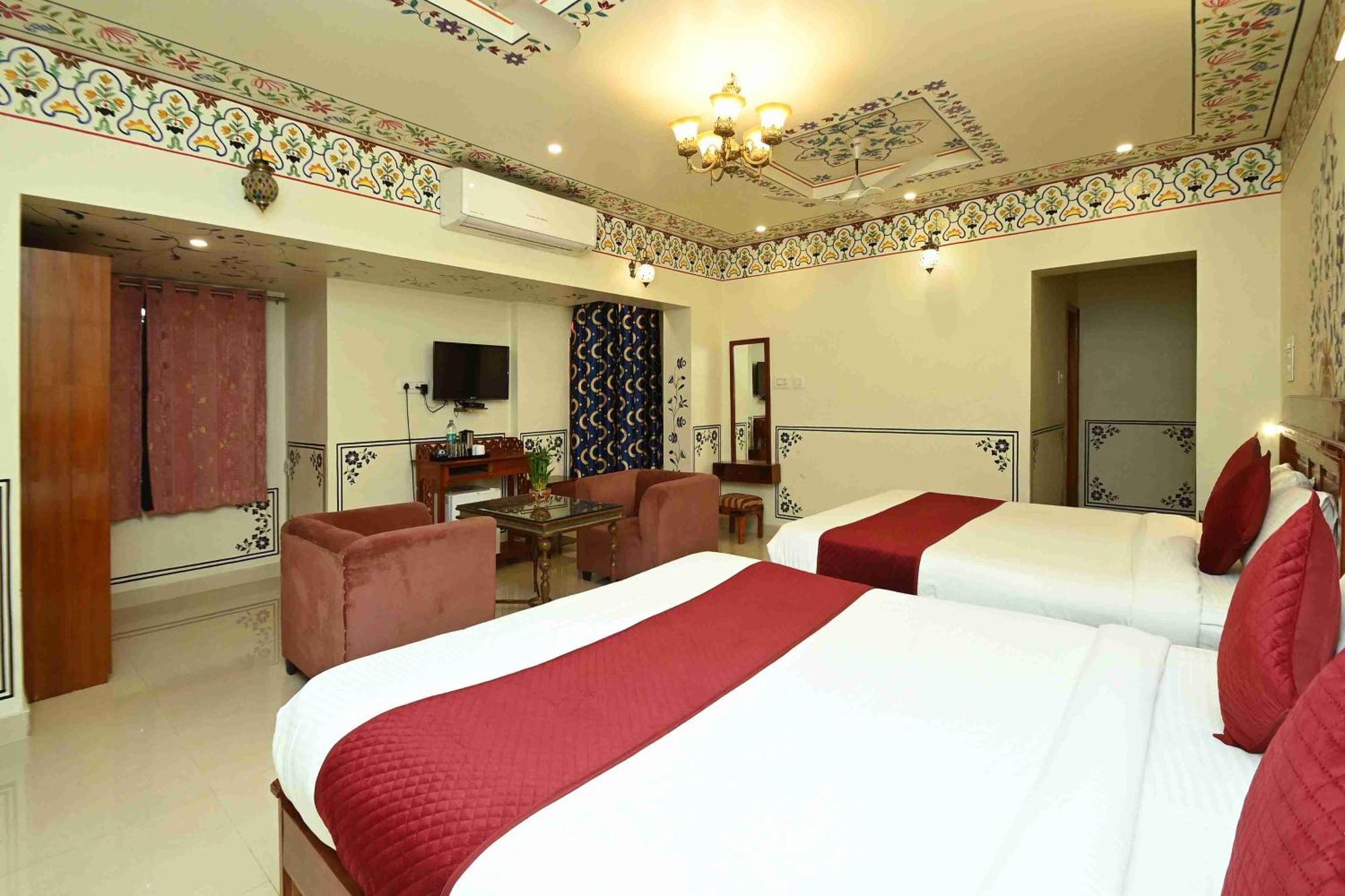 Hotel Virasat Mahal Heritage Hotel-jaipur Center
