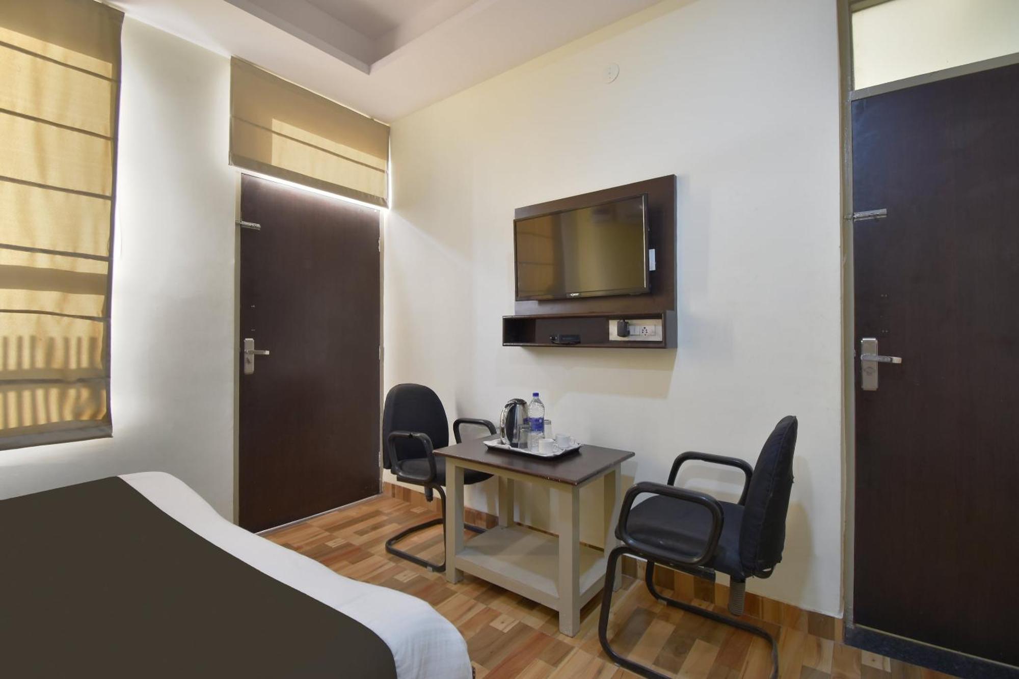 Hotel Collection O Krishna Pride 3*
