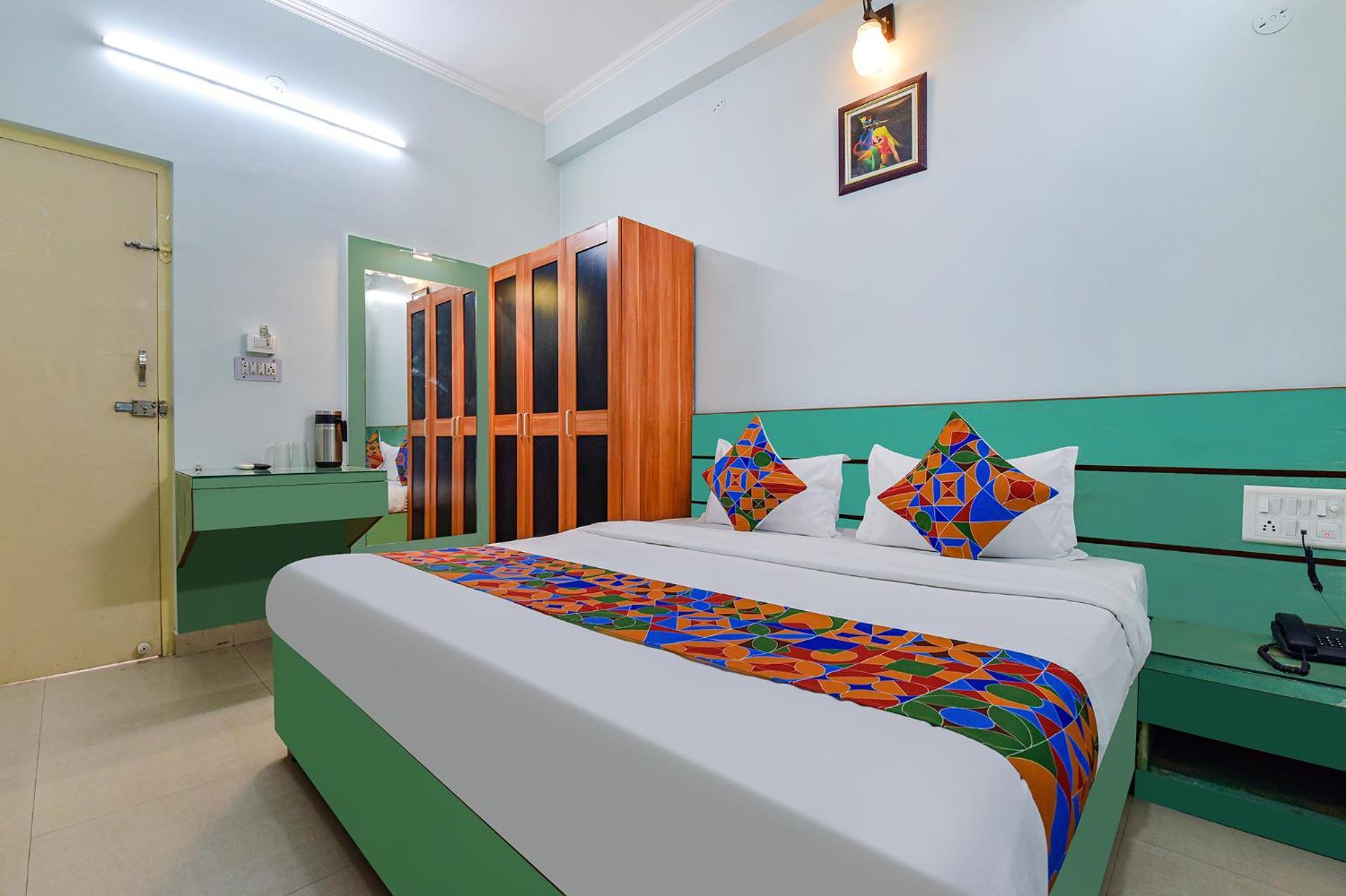 Fabhotel Aayojan