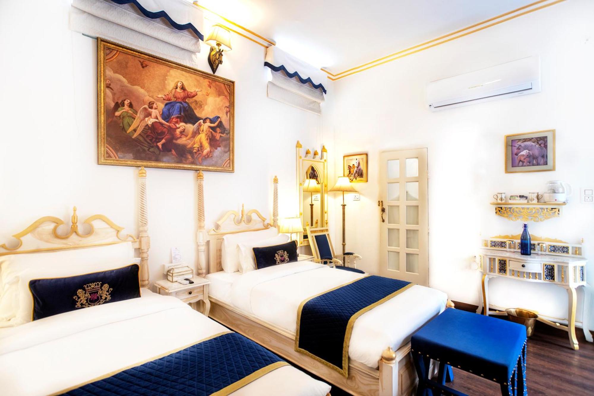 The Royal Hermitage - Luxury Boutique