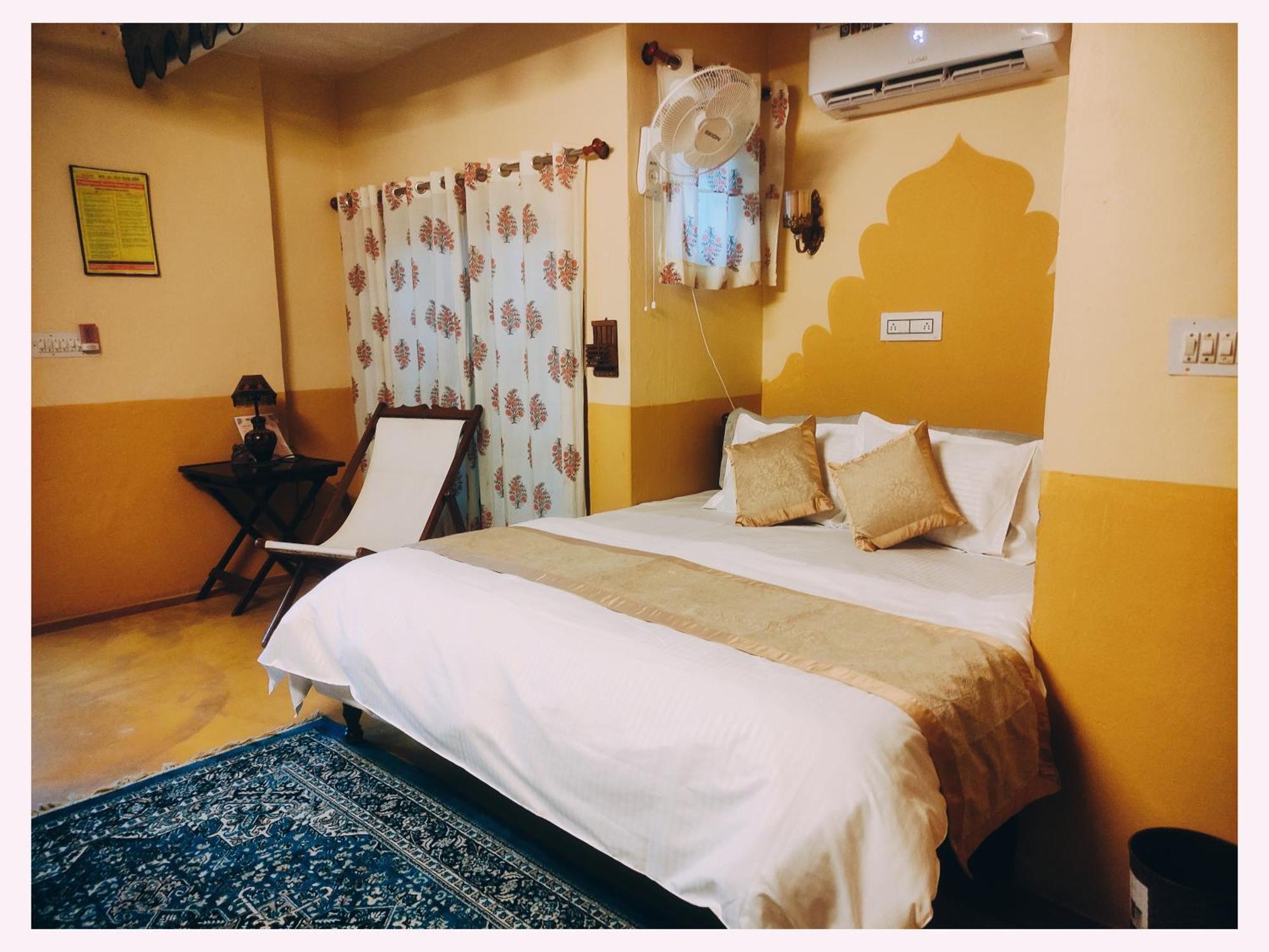Raj Haveli- A Heritage Samode Bed & Breakfast *