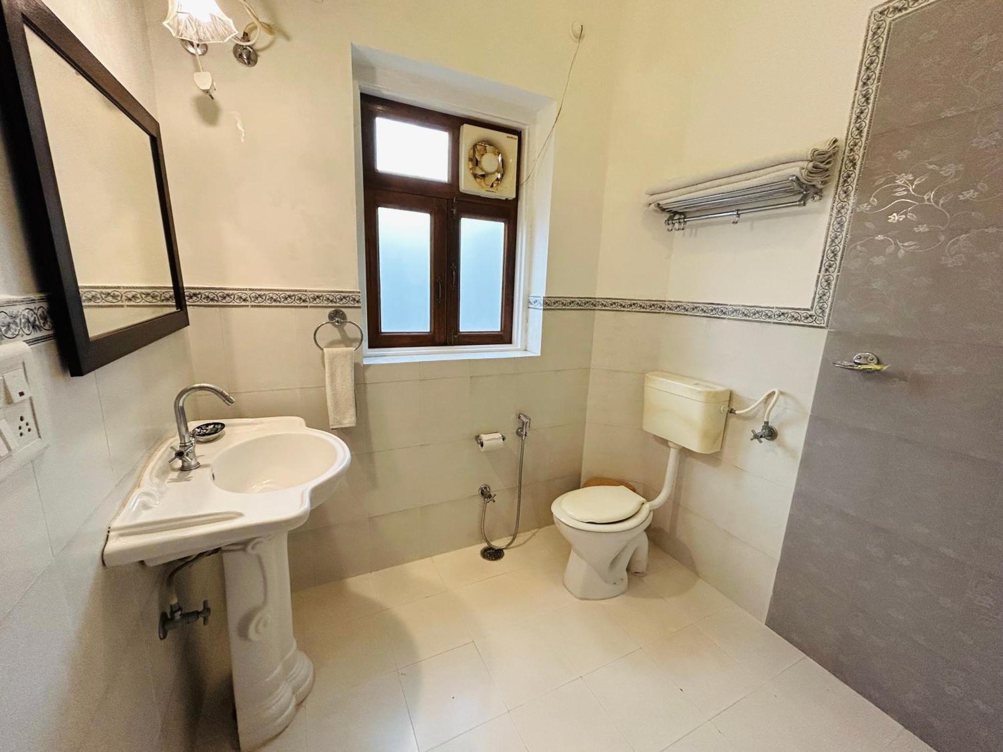 Adhbhut 3* Jaipur