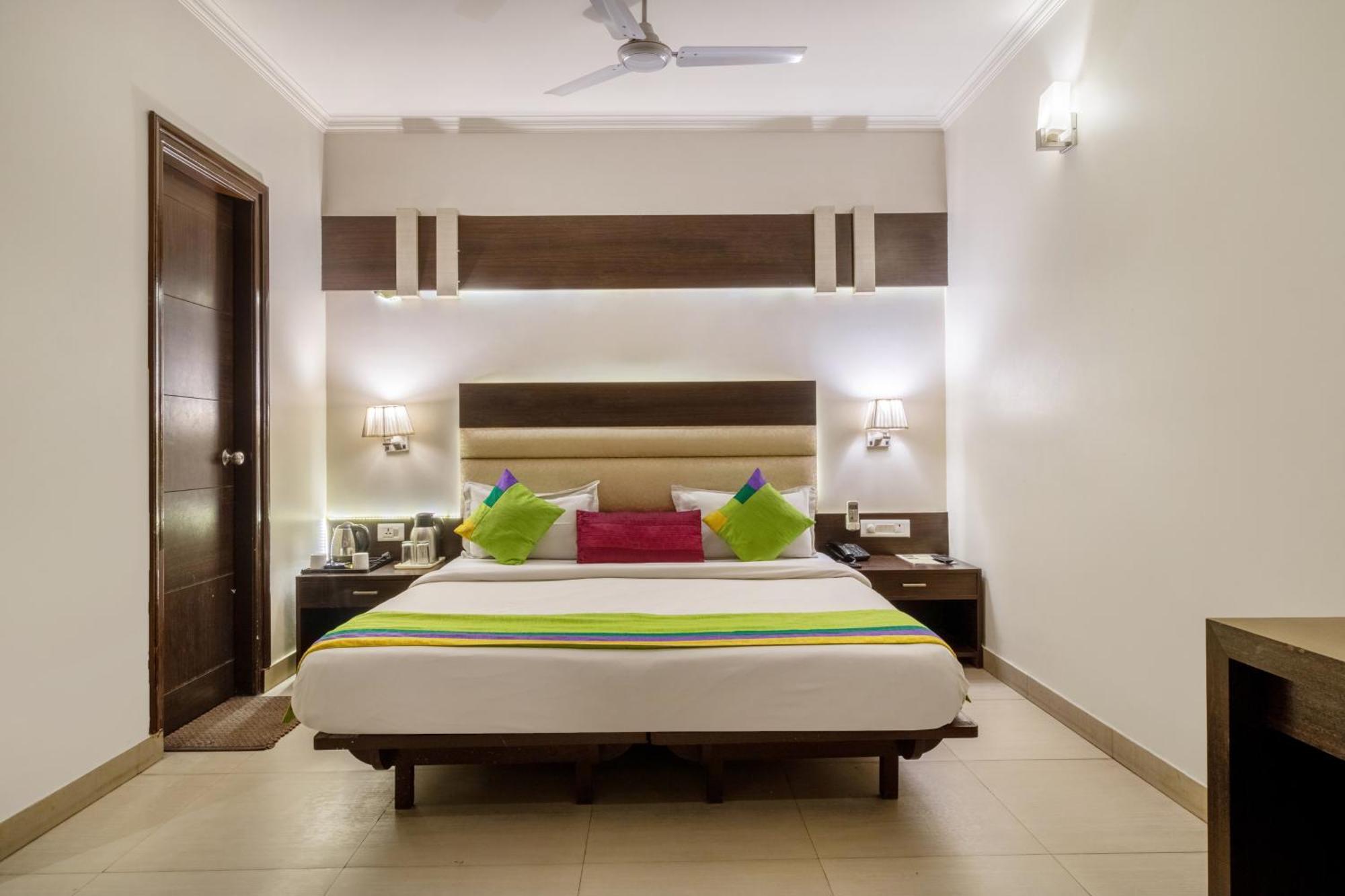 Hotel Treebo Natraj -