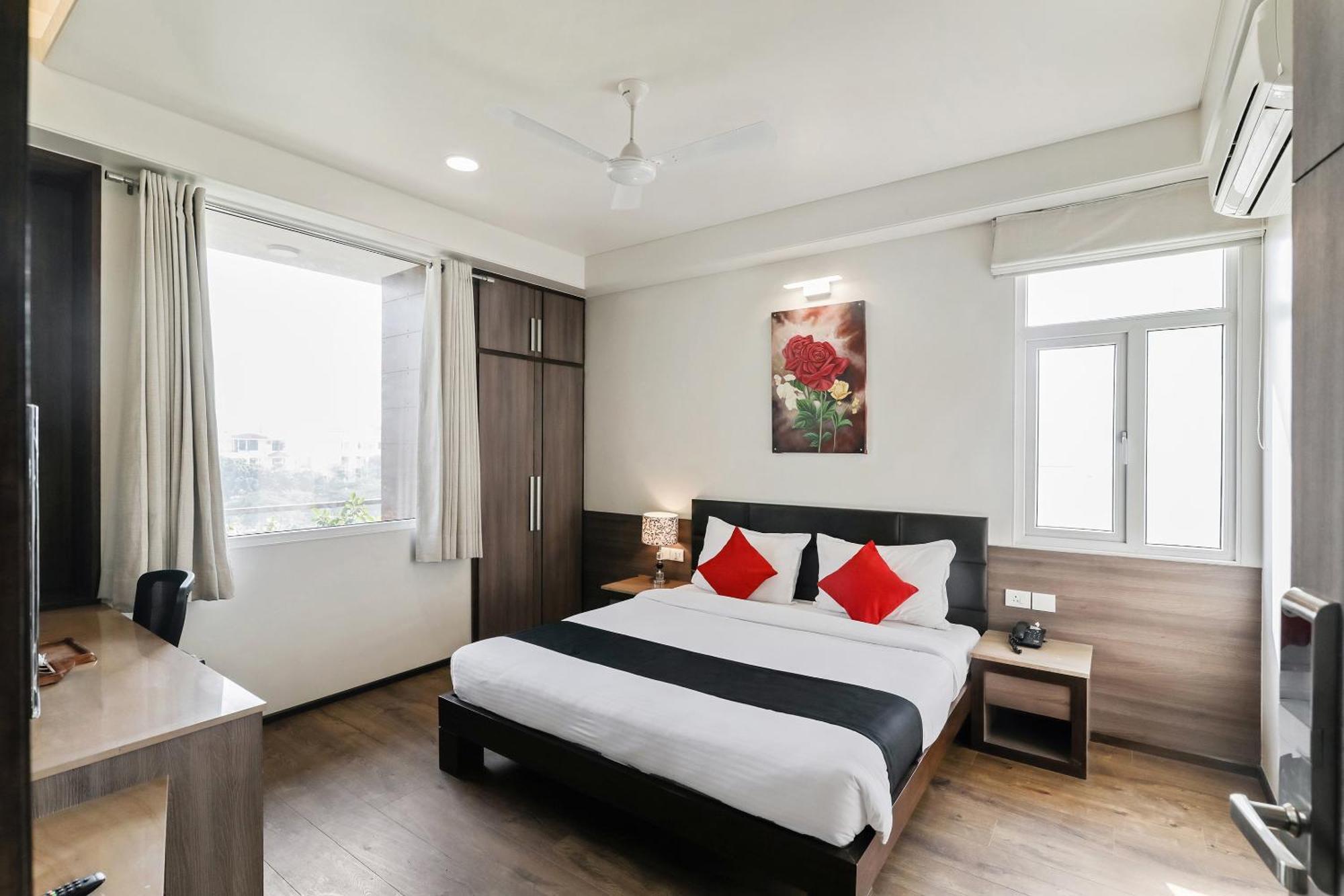 Fleur Hotel