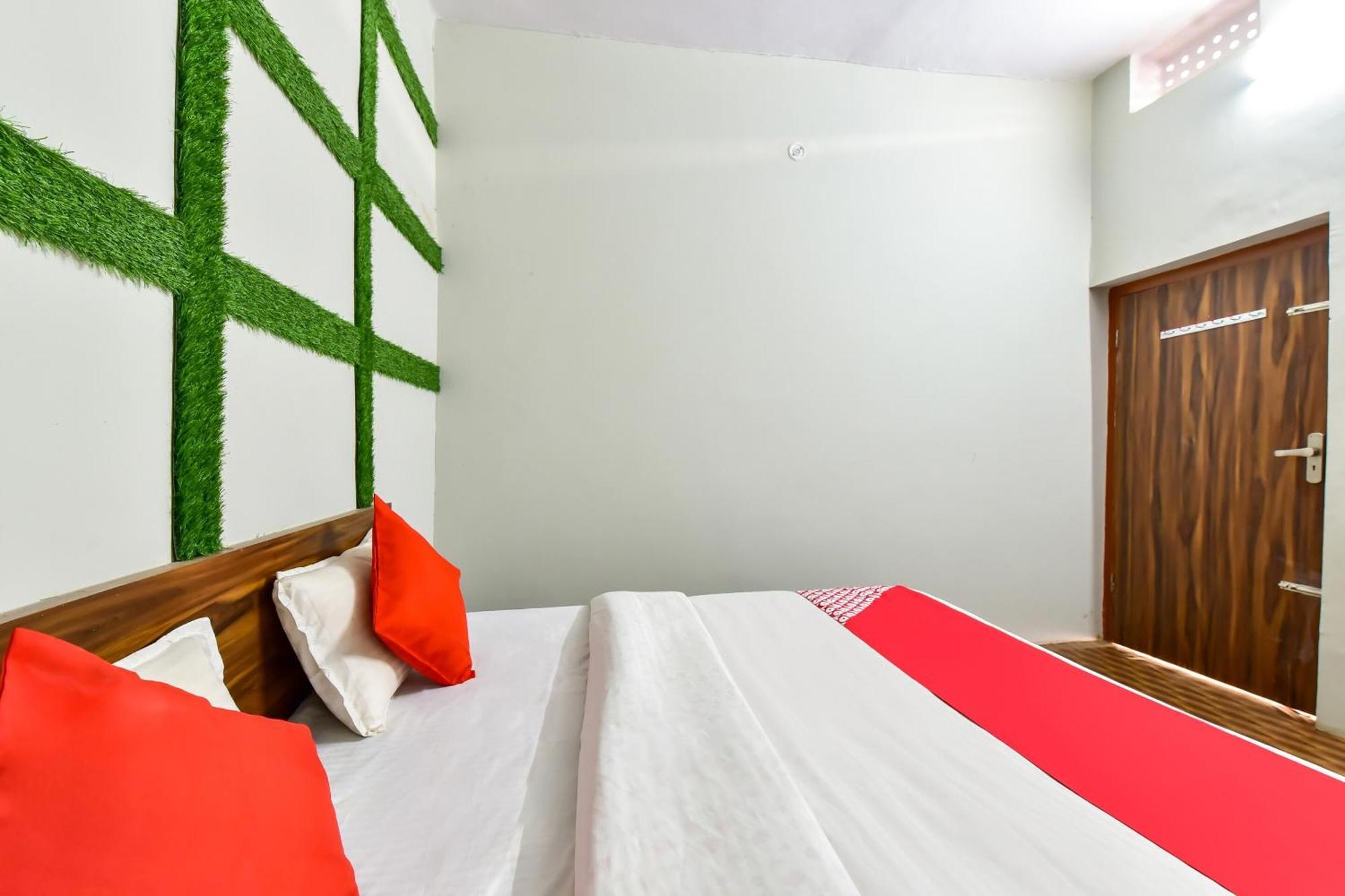 O Moon Light Hotel 3*