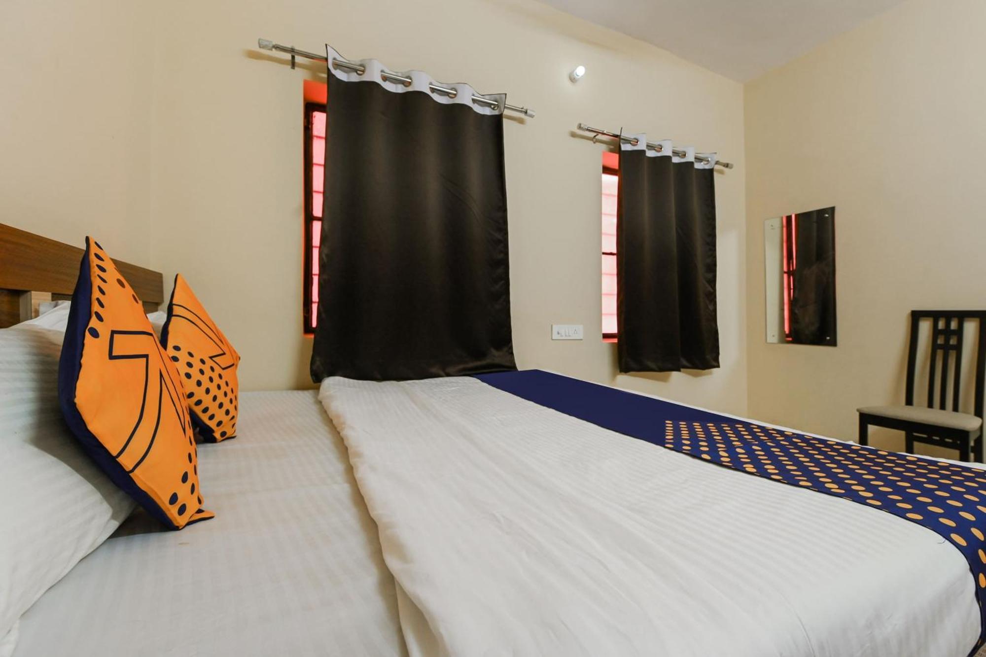 Hotel Spot On 76159 Siya