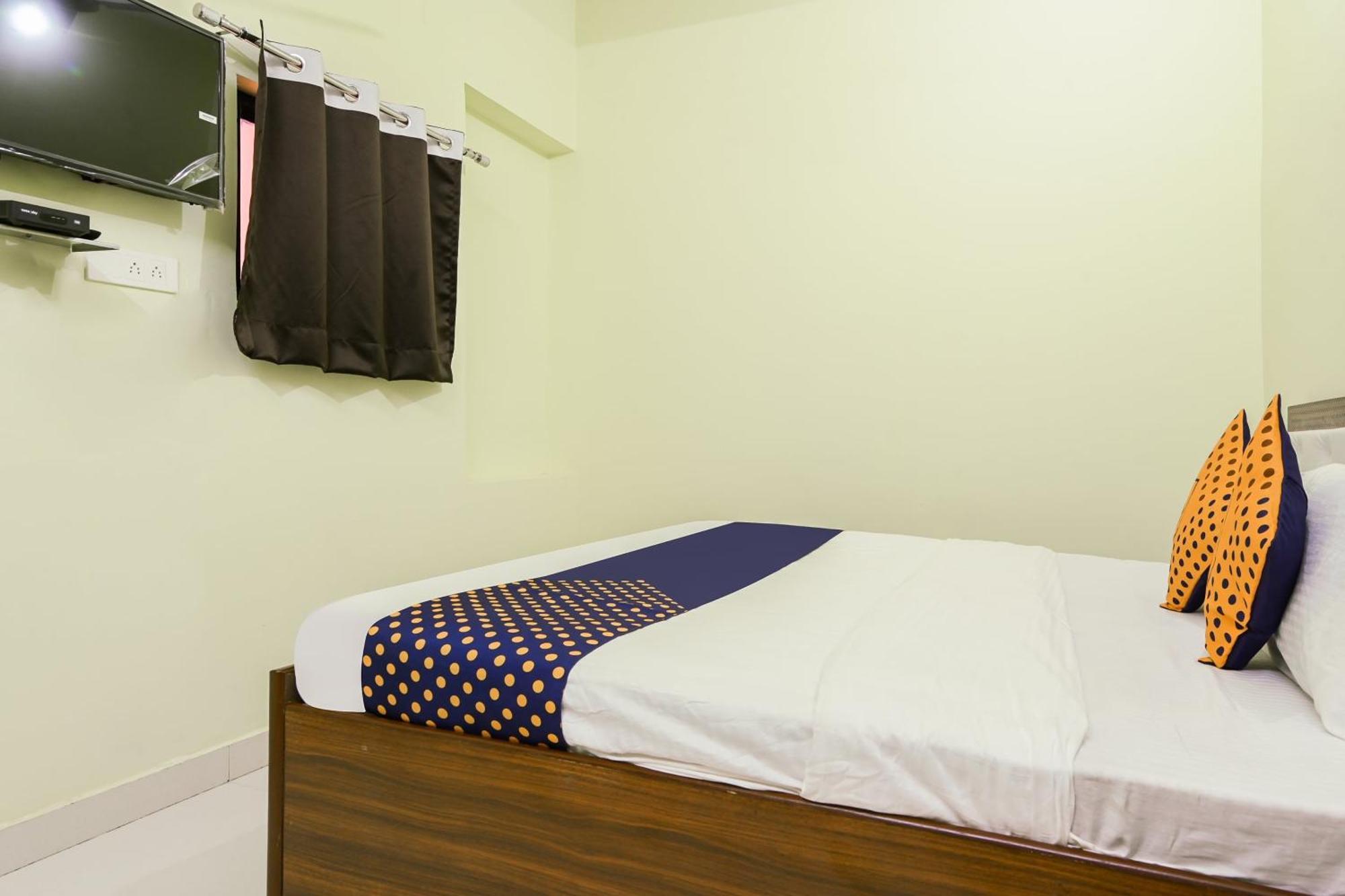 Spot On 76159 Siya Hotel Jaipur