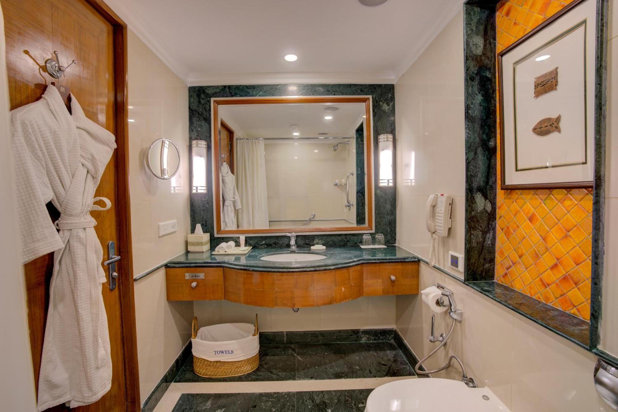 Hotel Itc Rajputana, A Luxury Collection Hotel,