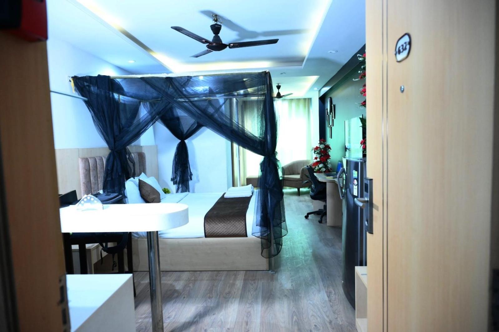 The Grand Anukampa Richi Rich Studio Approved By Govt Of India Apartment *