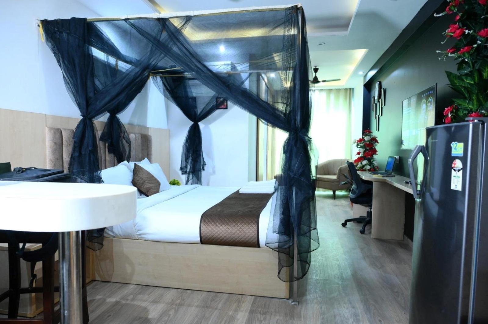 The Grand Anukampa Richi Rich Studio Approved By Govt Of India Apartment