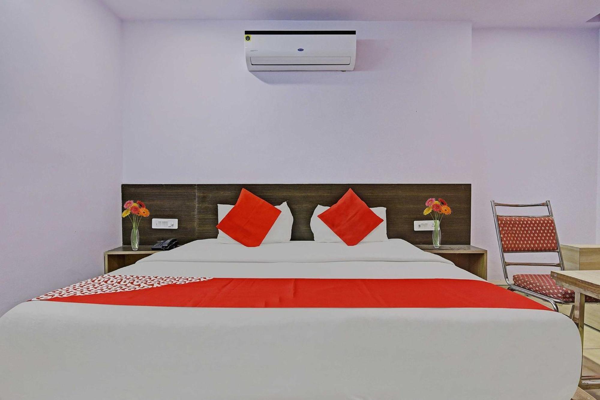 O Mickey Mouse 4* Jaipur
