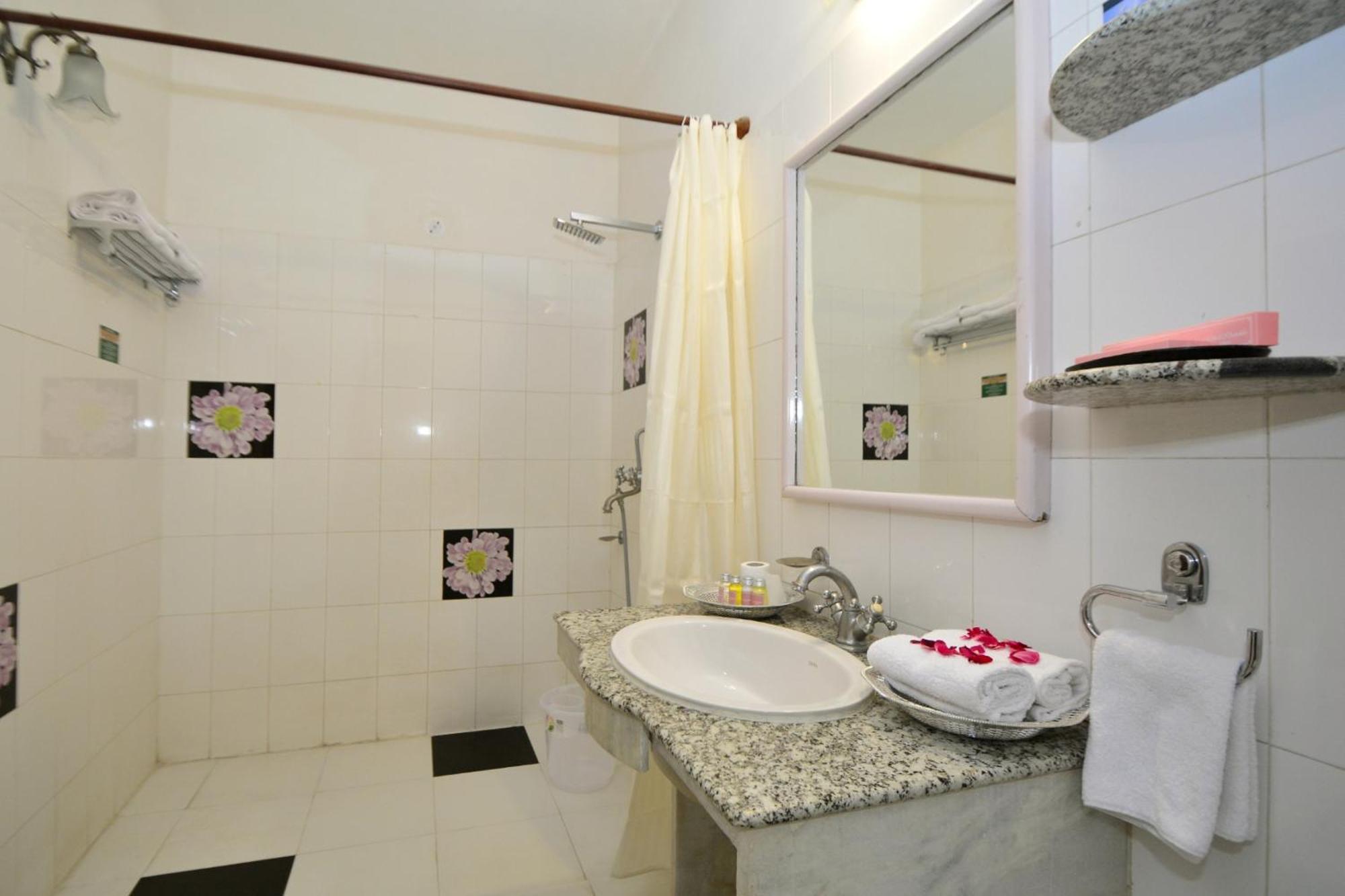 Vintage House 4*