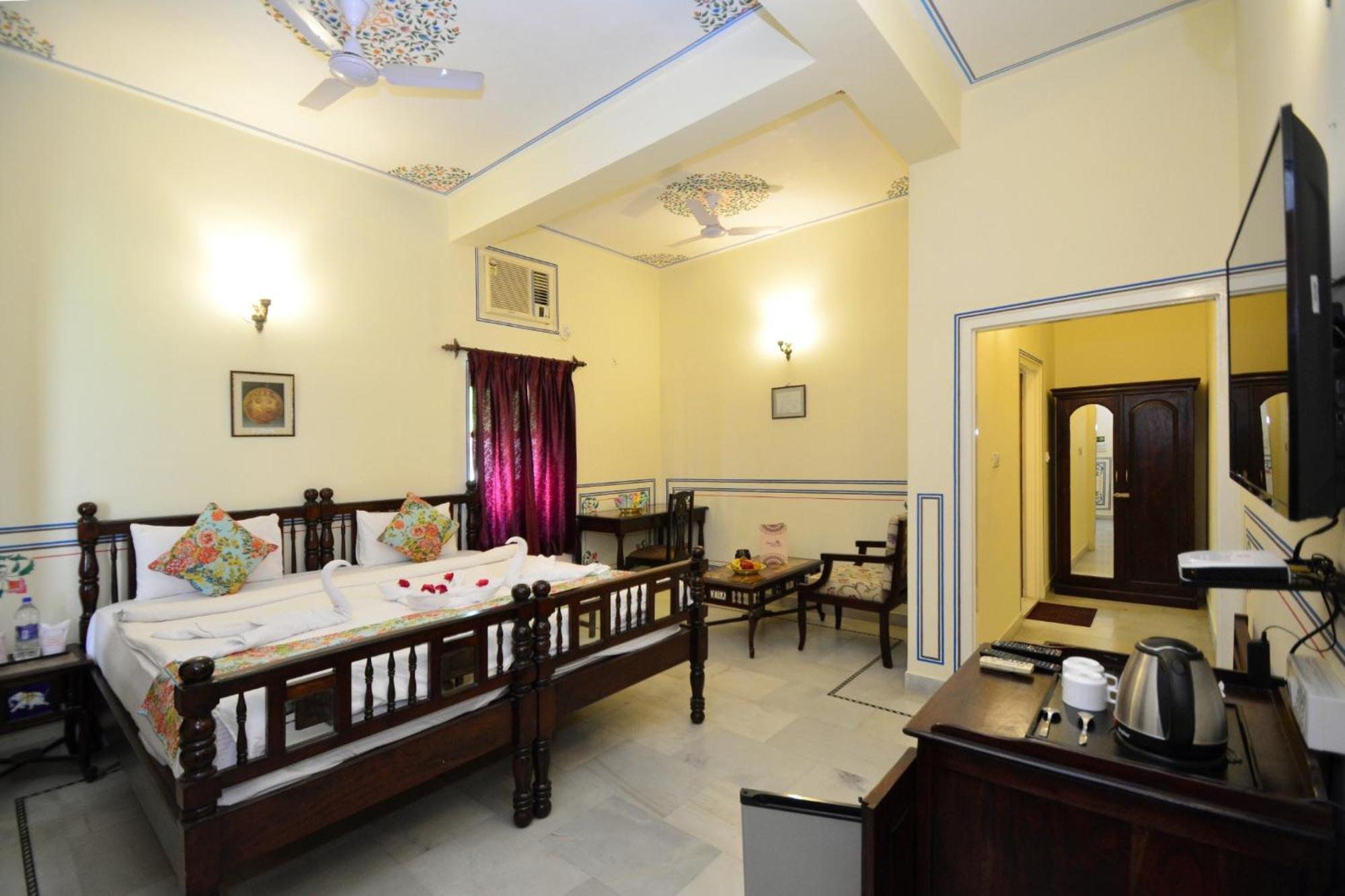 Vintage House 4*