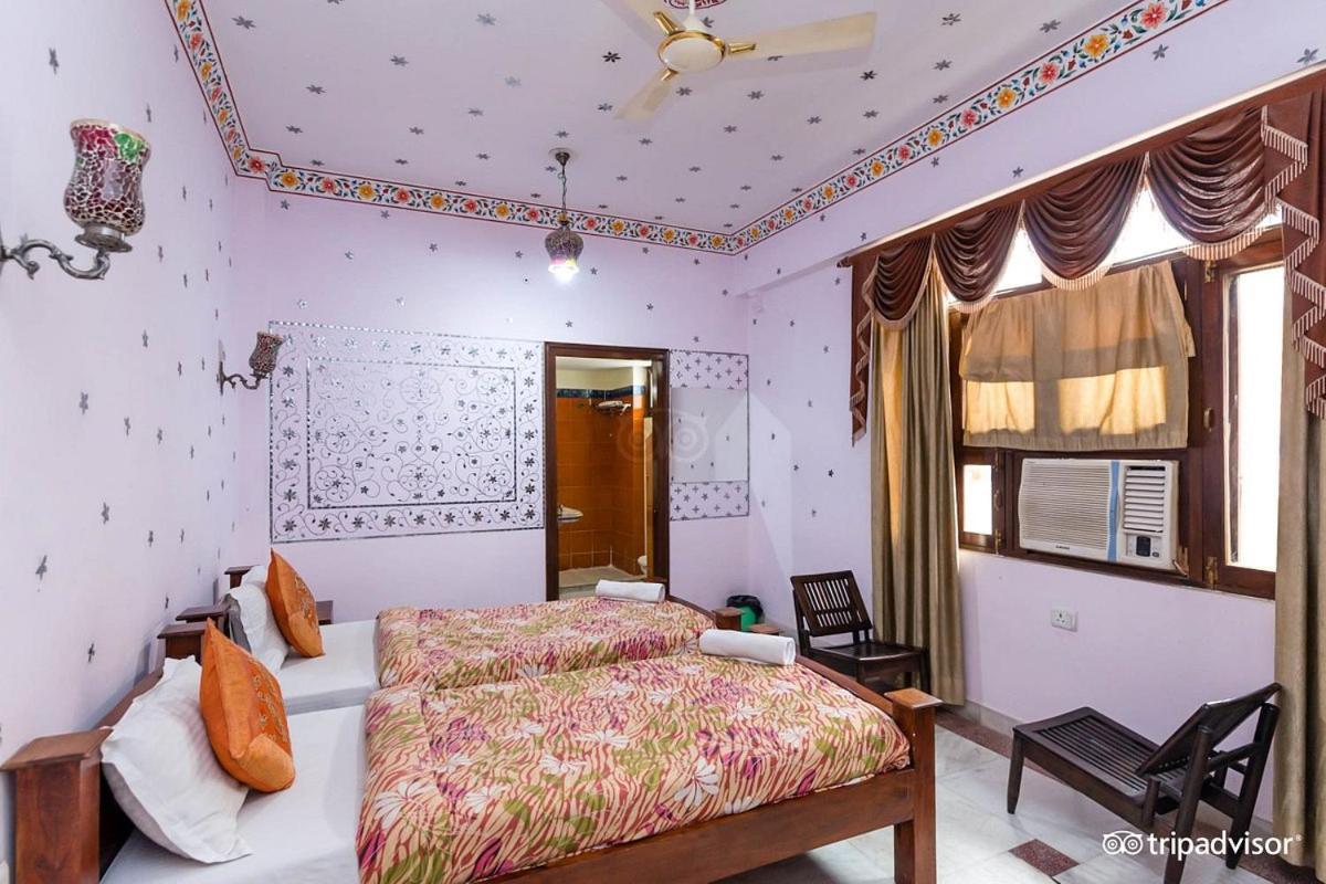 Rani Mahal Bed & Breakfast 3*