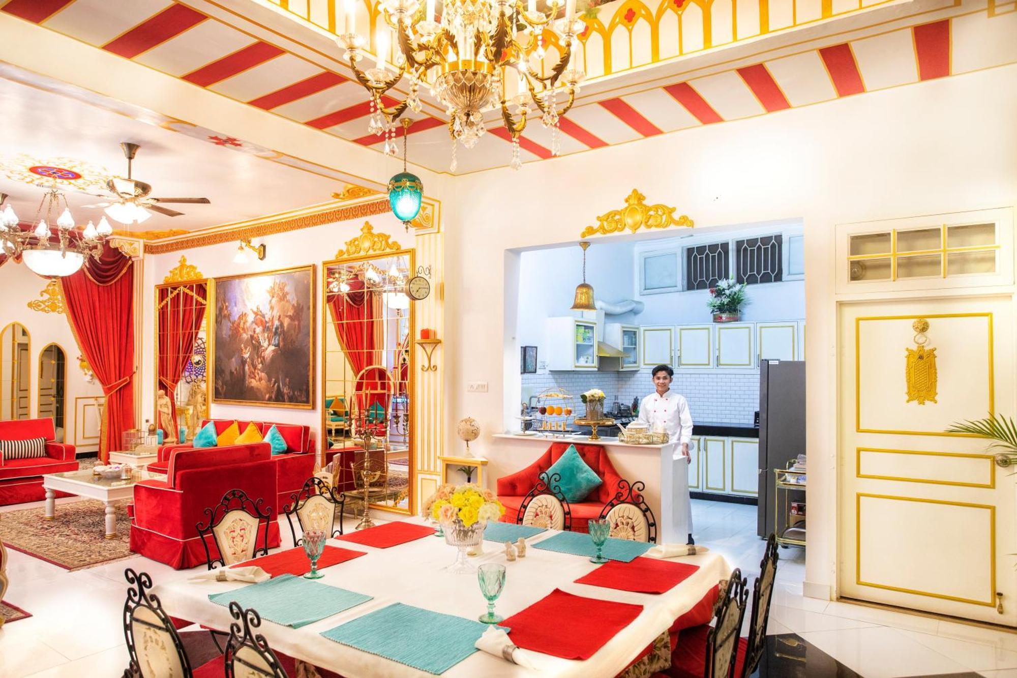 Hotel The Royal Hermitage - Luxury Boutique