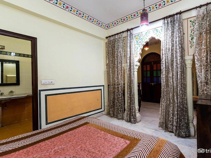 Bed & Breakfast Rani Mahal