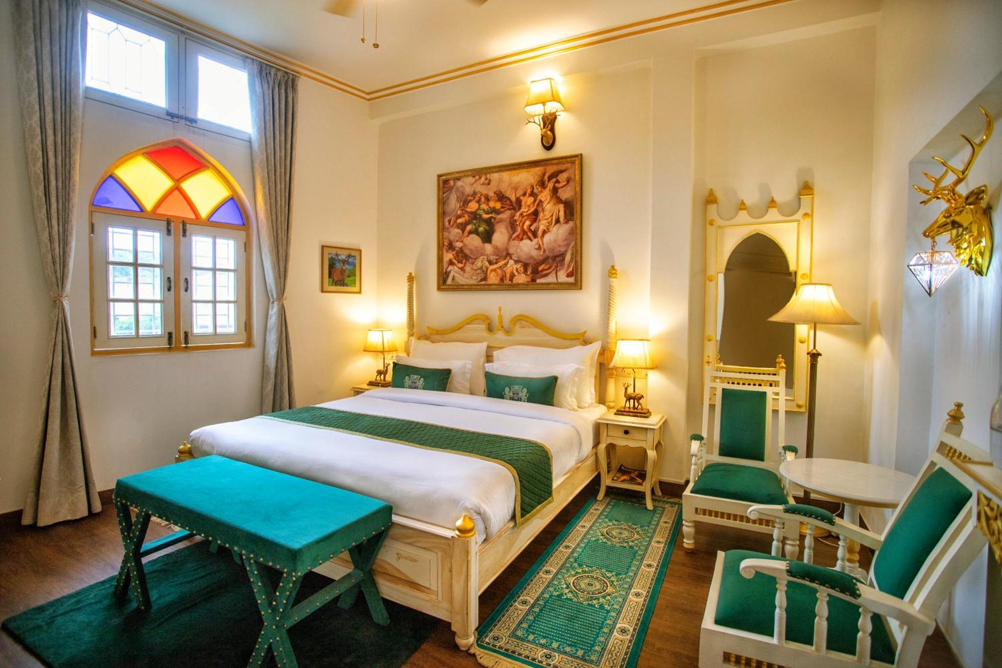 The Royal Hermitage - Luxury Boutique