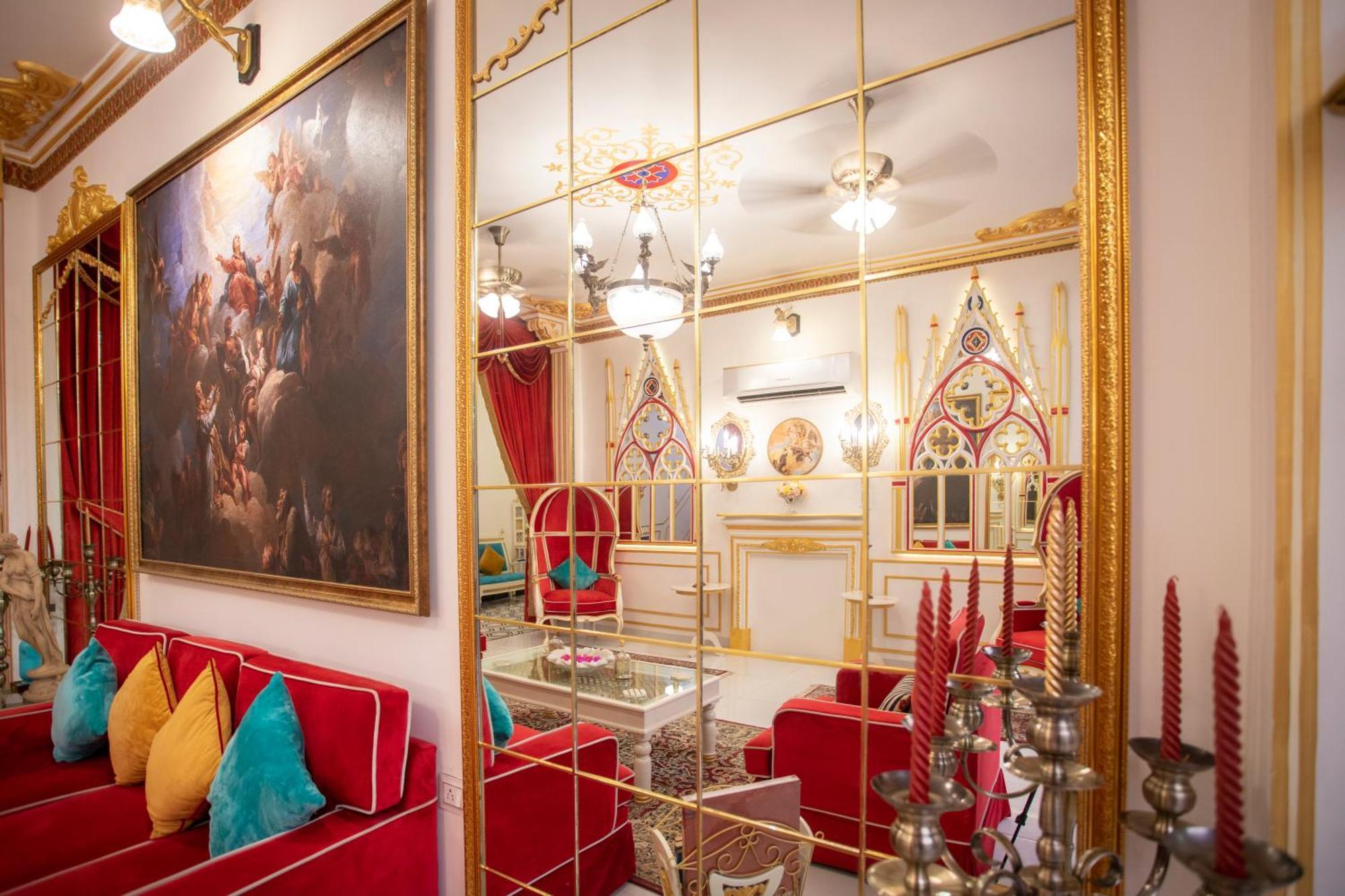 The Royal Hermitage - Luxury Boutique