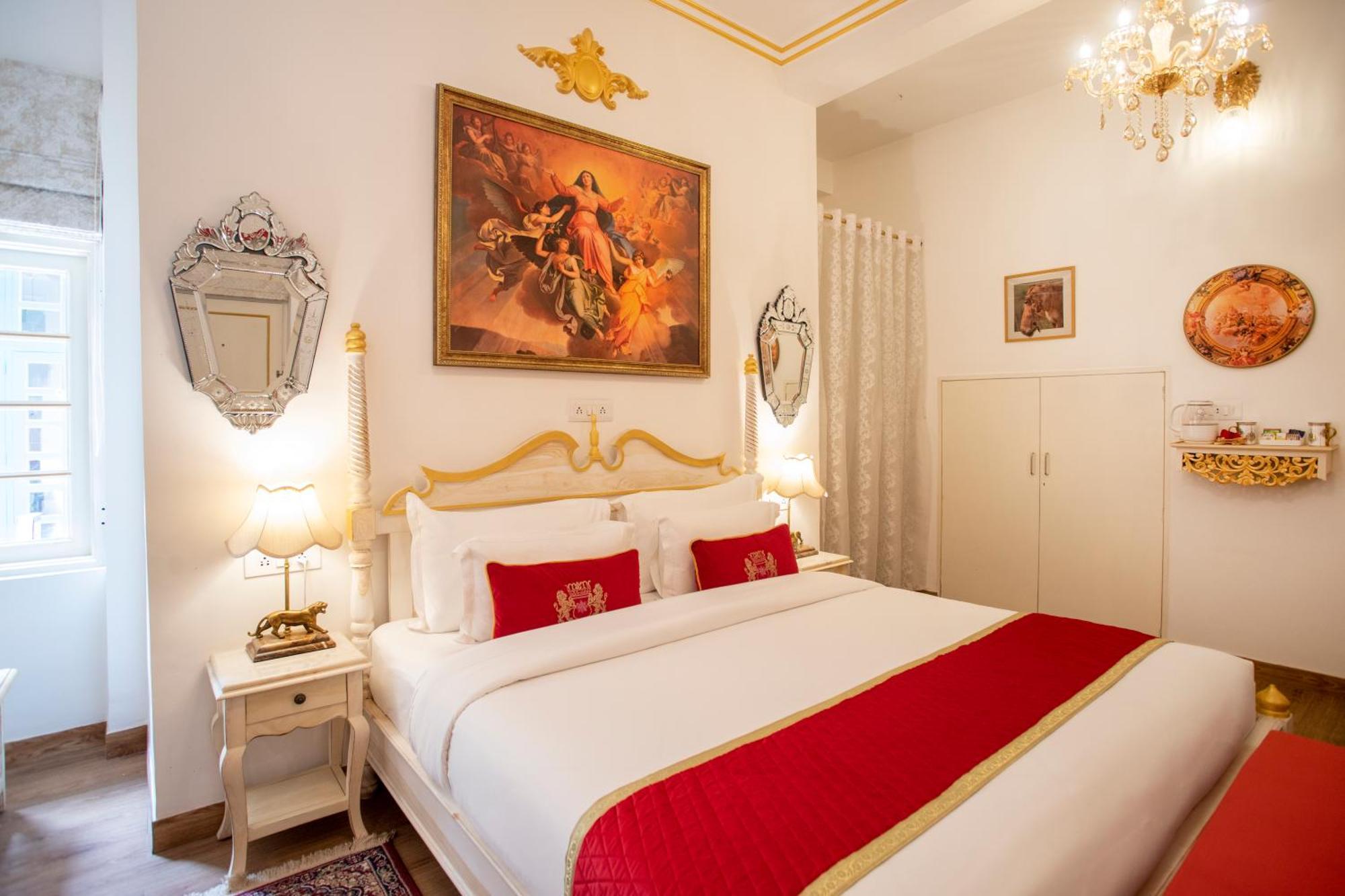 Hotel The Royal Hermitage - Luxury Boutique 4*