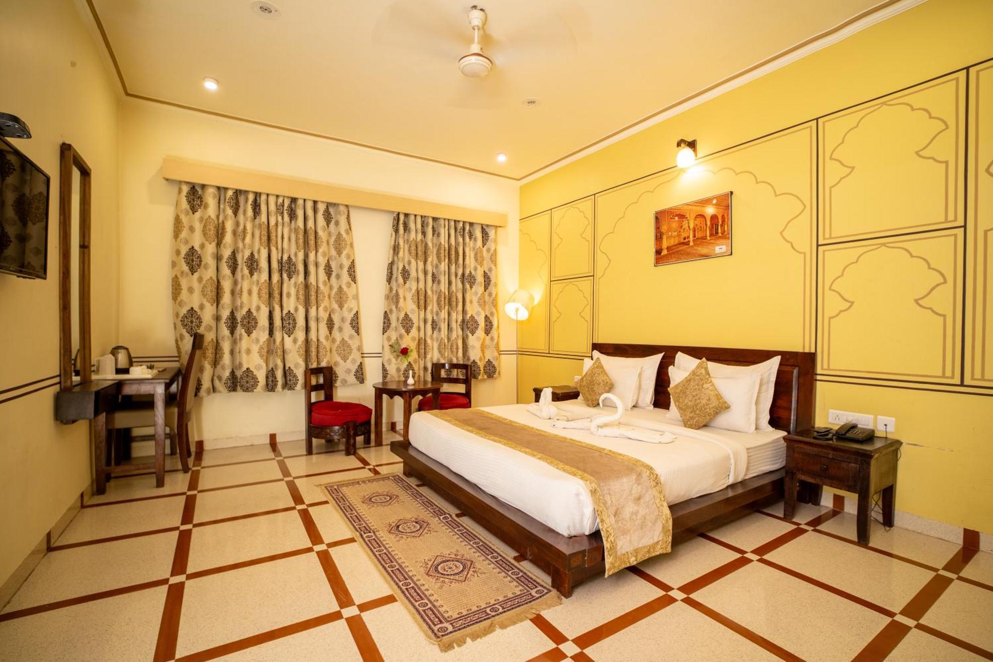 Laxmi Niwas Jaipur