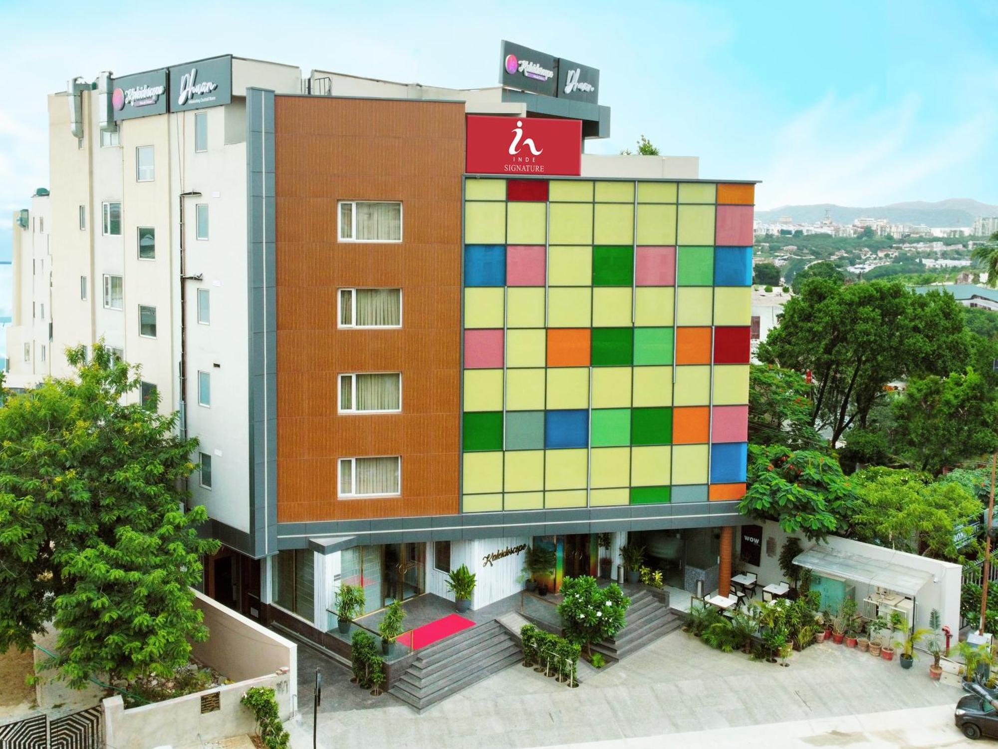 Inde Signature Hotel