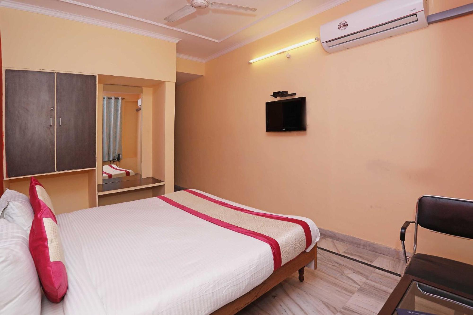 Hotel Oyo Flagship Sk Paradise