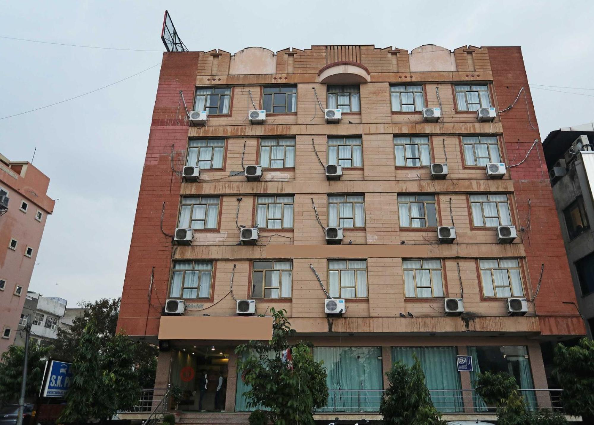 Hotel Oyo Flagship Sk Paradise 3*