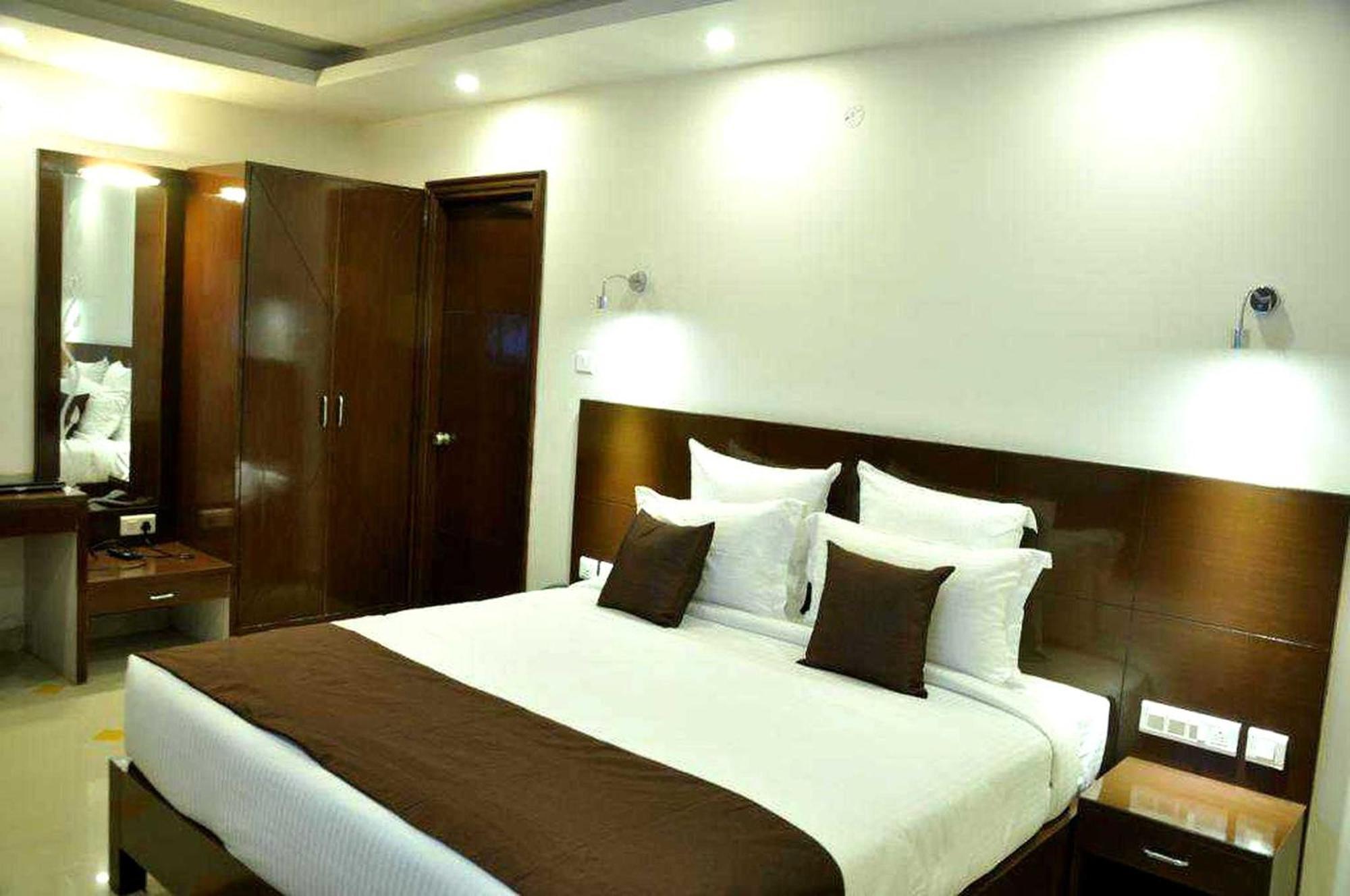 Hotel Collection O Krishana