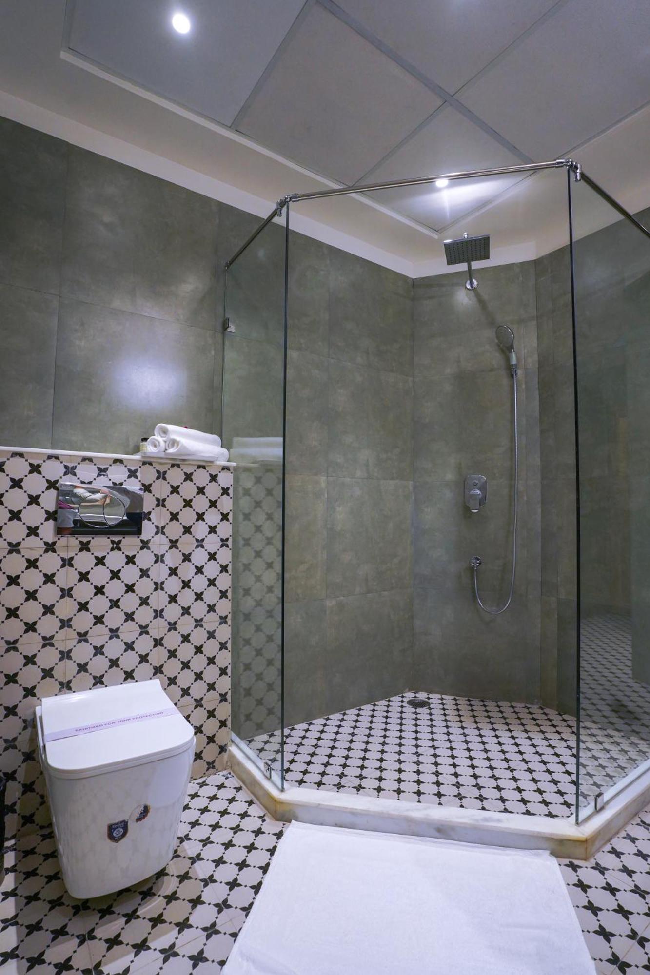 Hotel Dev Mahal - A Boutique Heritage 4*