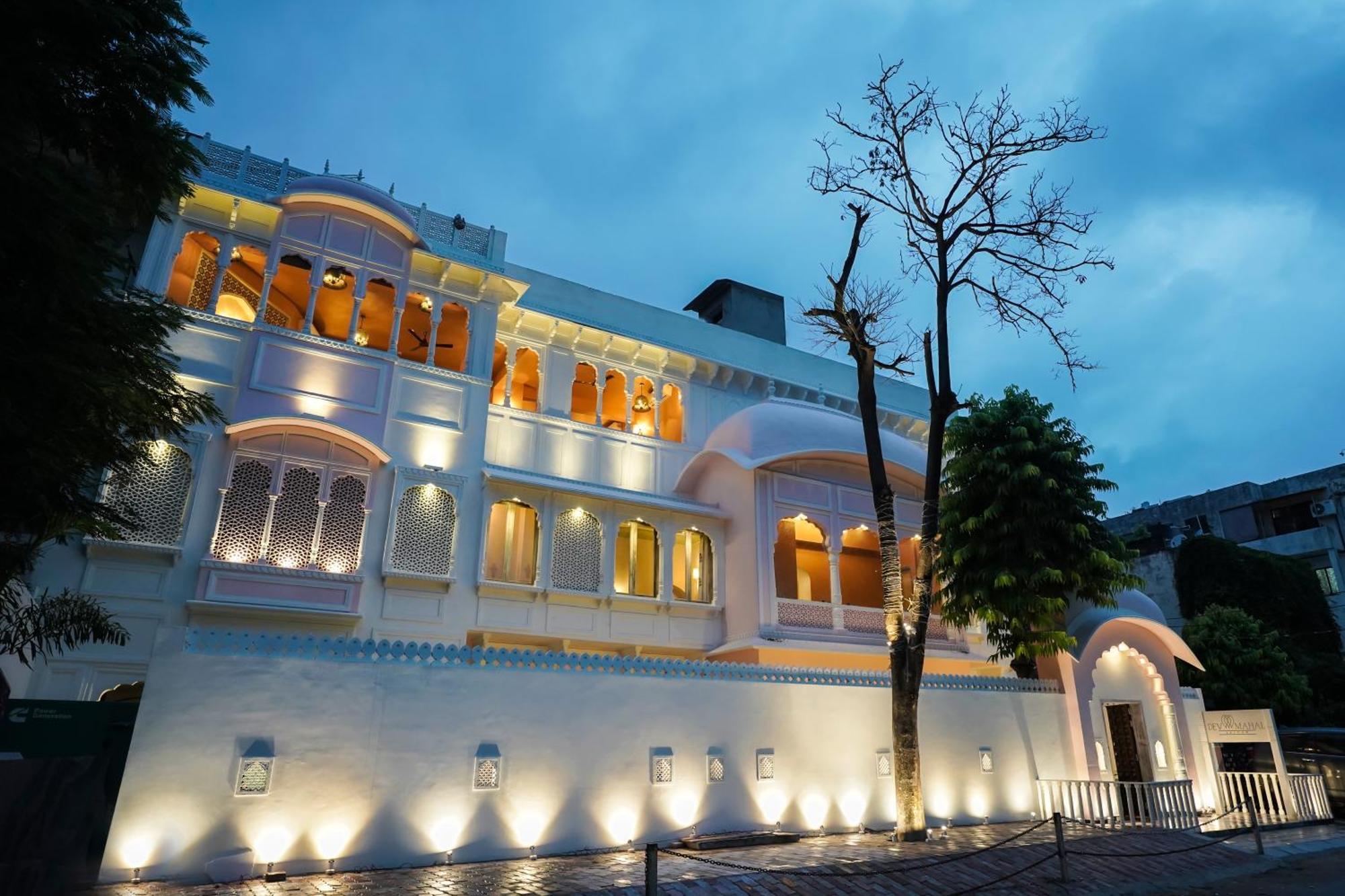 Dev Mahal - A Boutique Heritage Hotel 4*