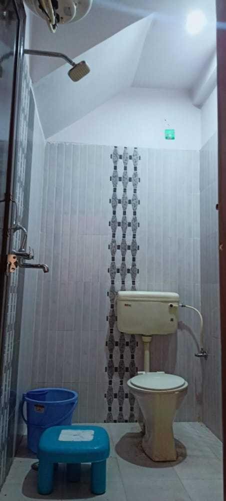 O Leelas Hotel 3*