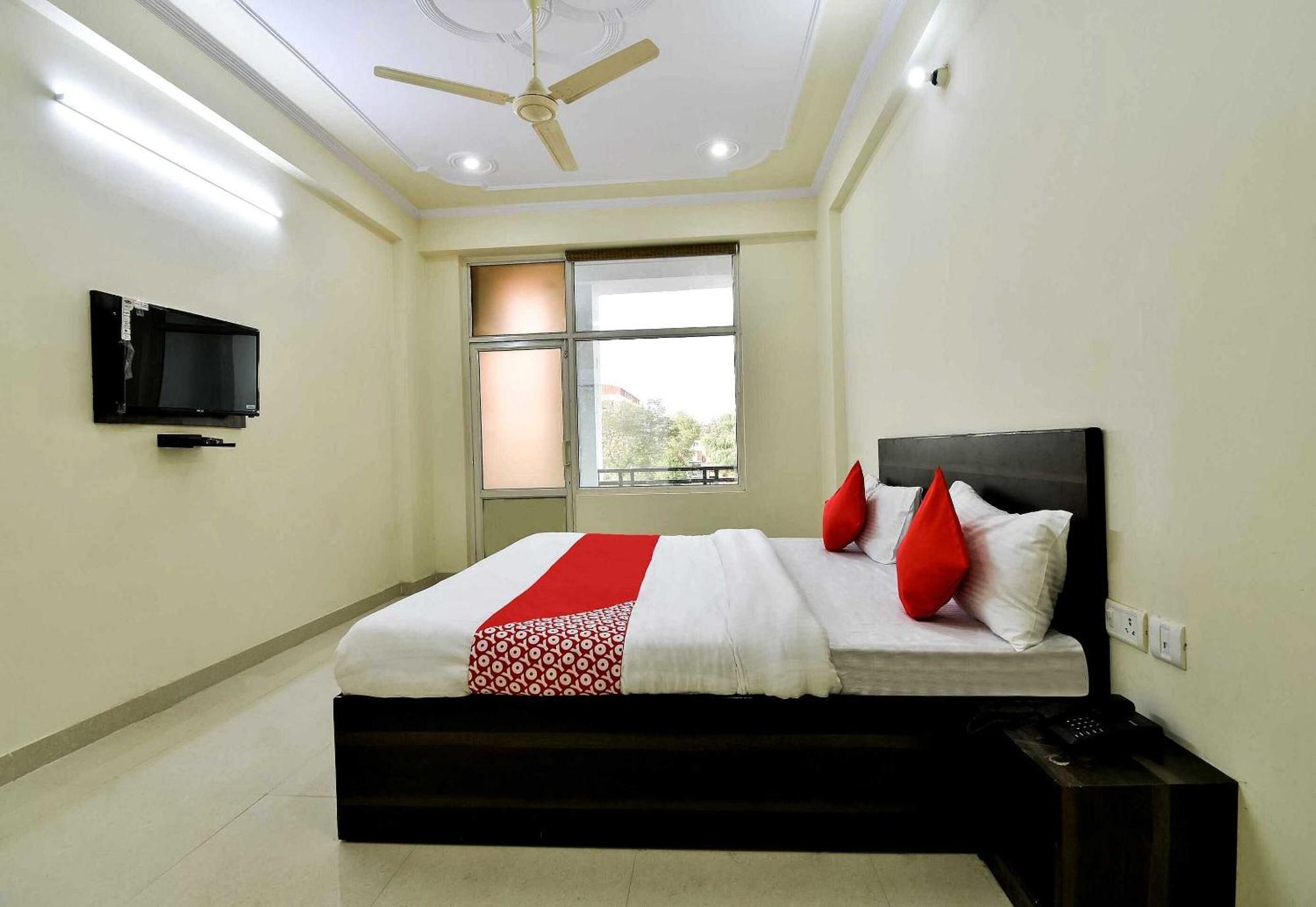 Collection O Arjun Palace & Banquet Jaipur