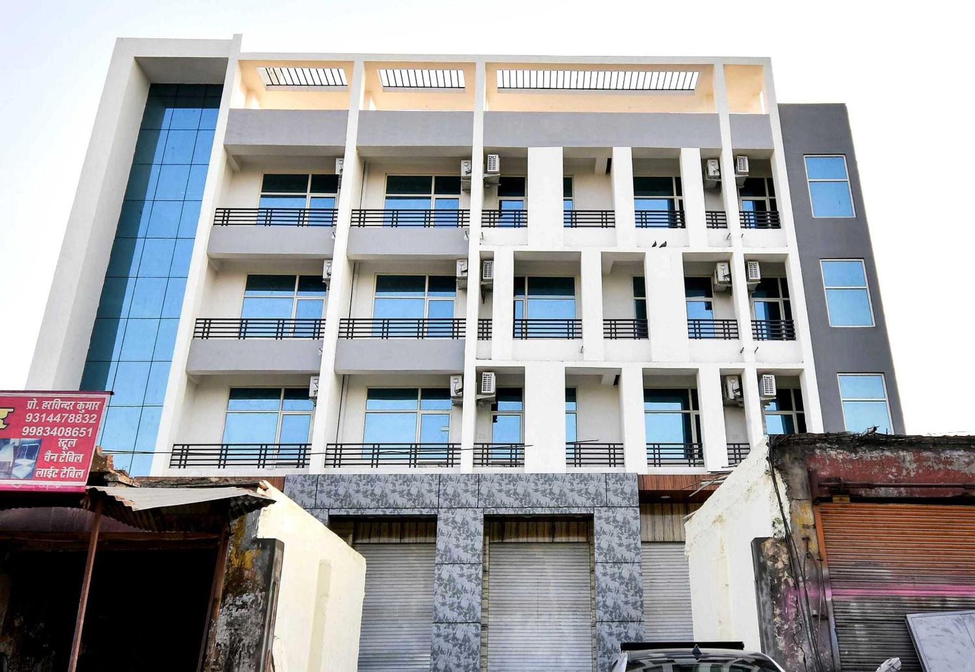 Hotel Collection O Arjun Palace & Banquet
