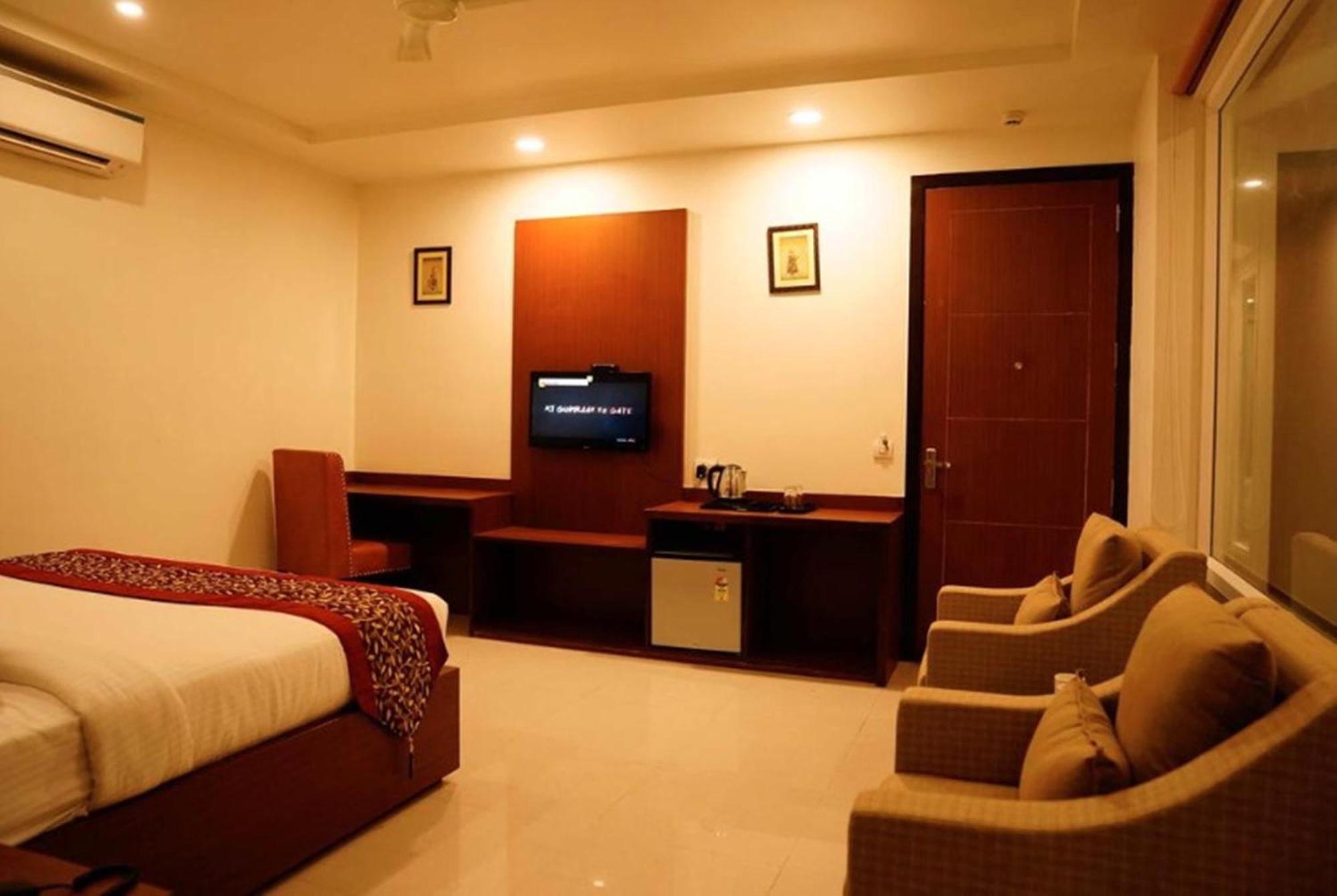 Hotel Amer Valley Jaipur