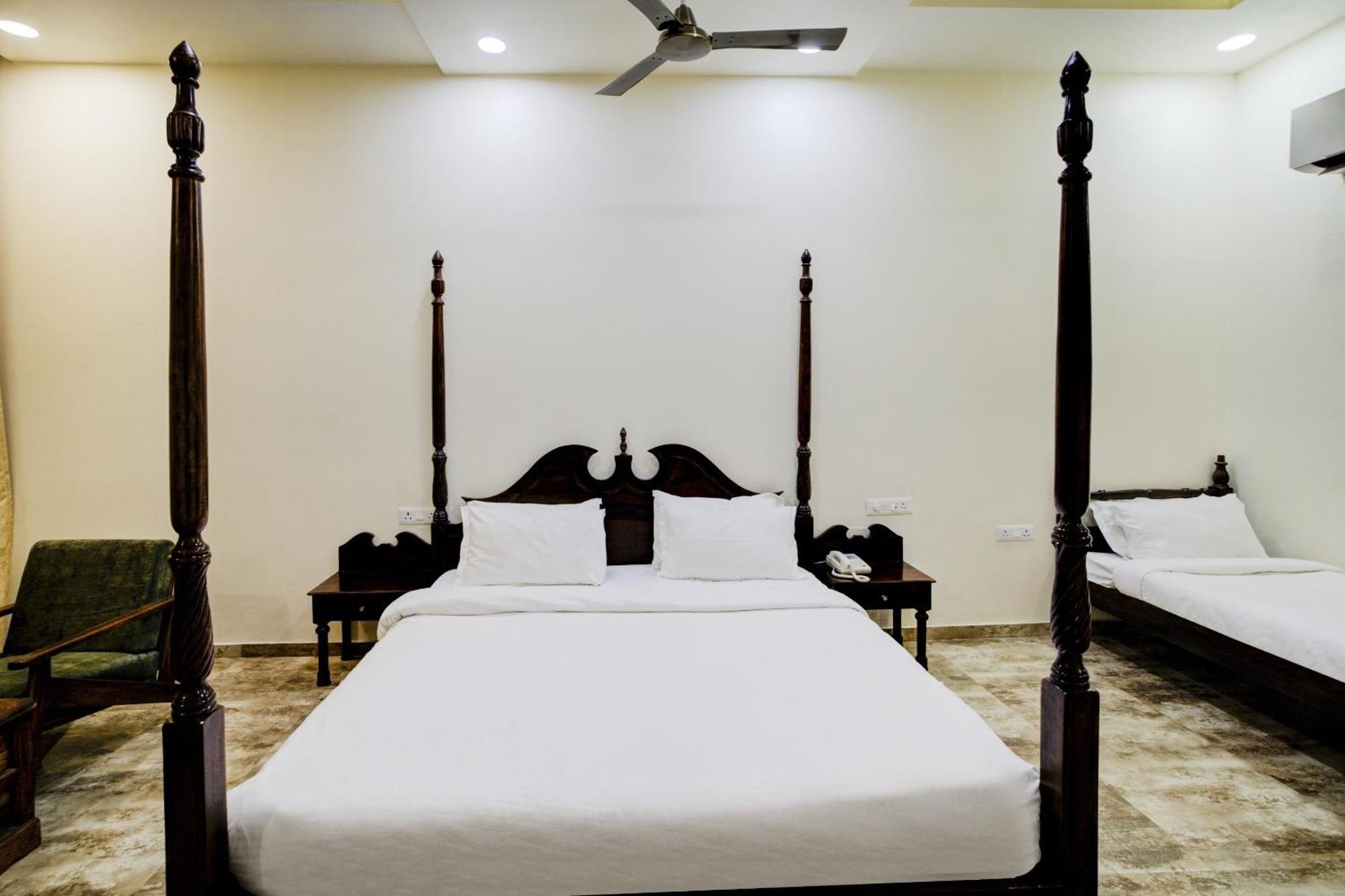 Palette - Madhogarh