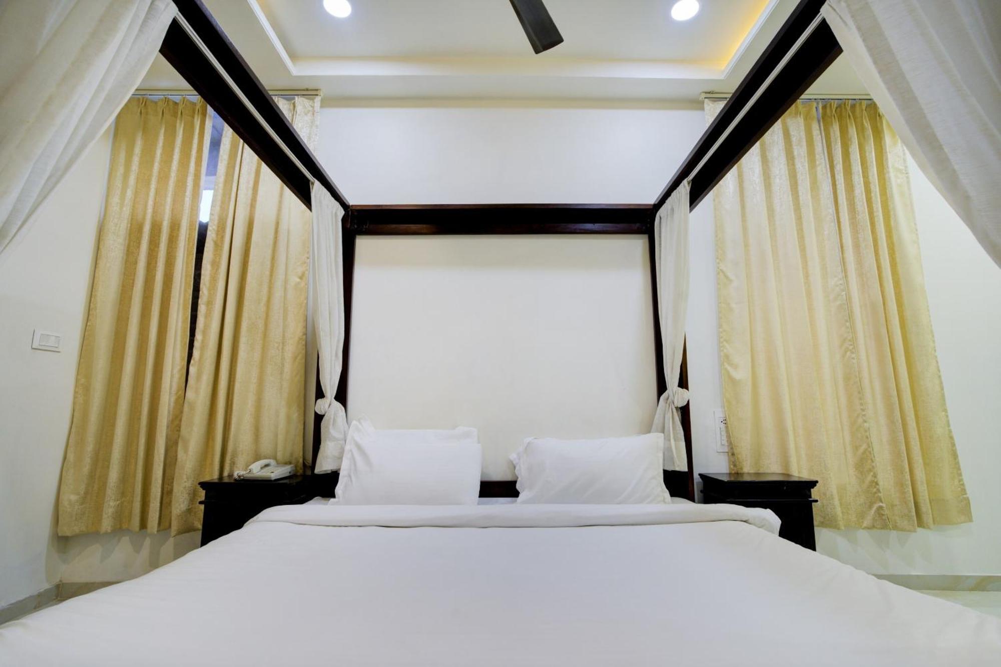 Resort Palette - Madhogarh Jaipur