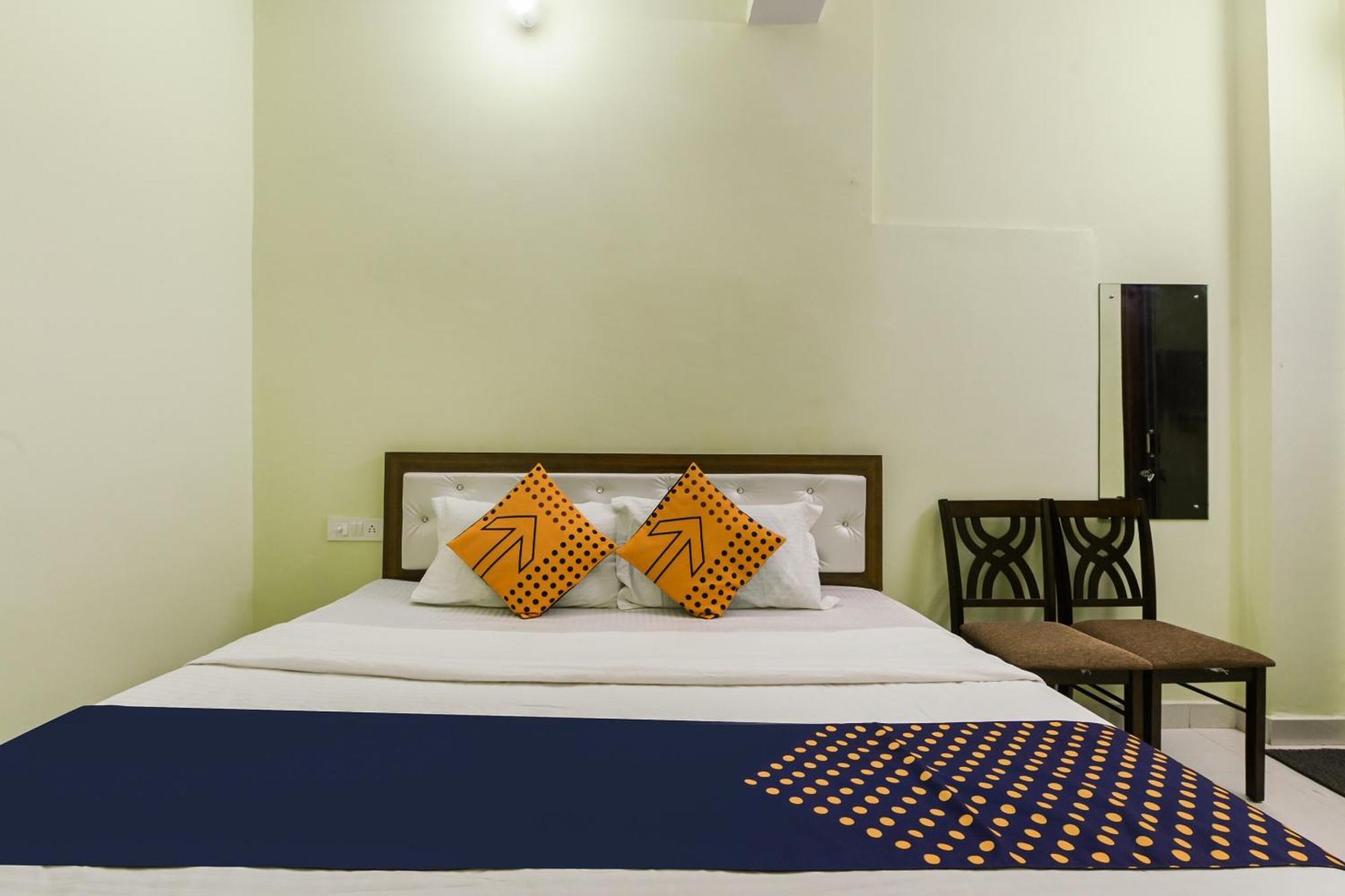 Spot On 76159 Siya Hotel Jaipur