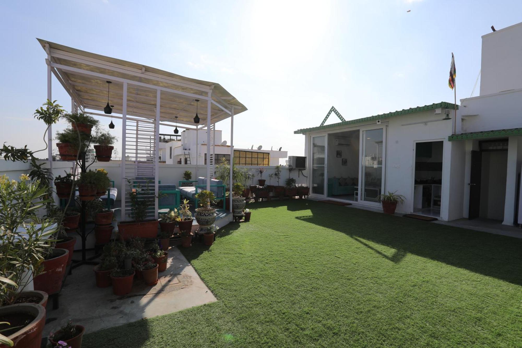 Homestay Banipark Service *