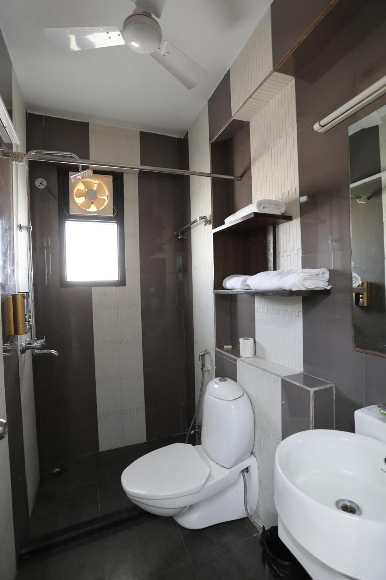 Homestay Banipark Service