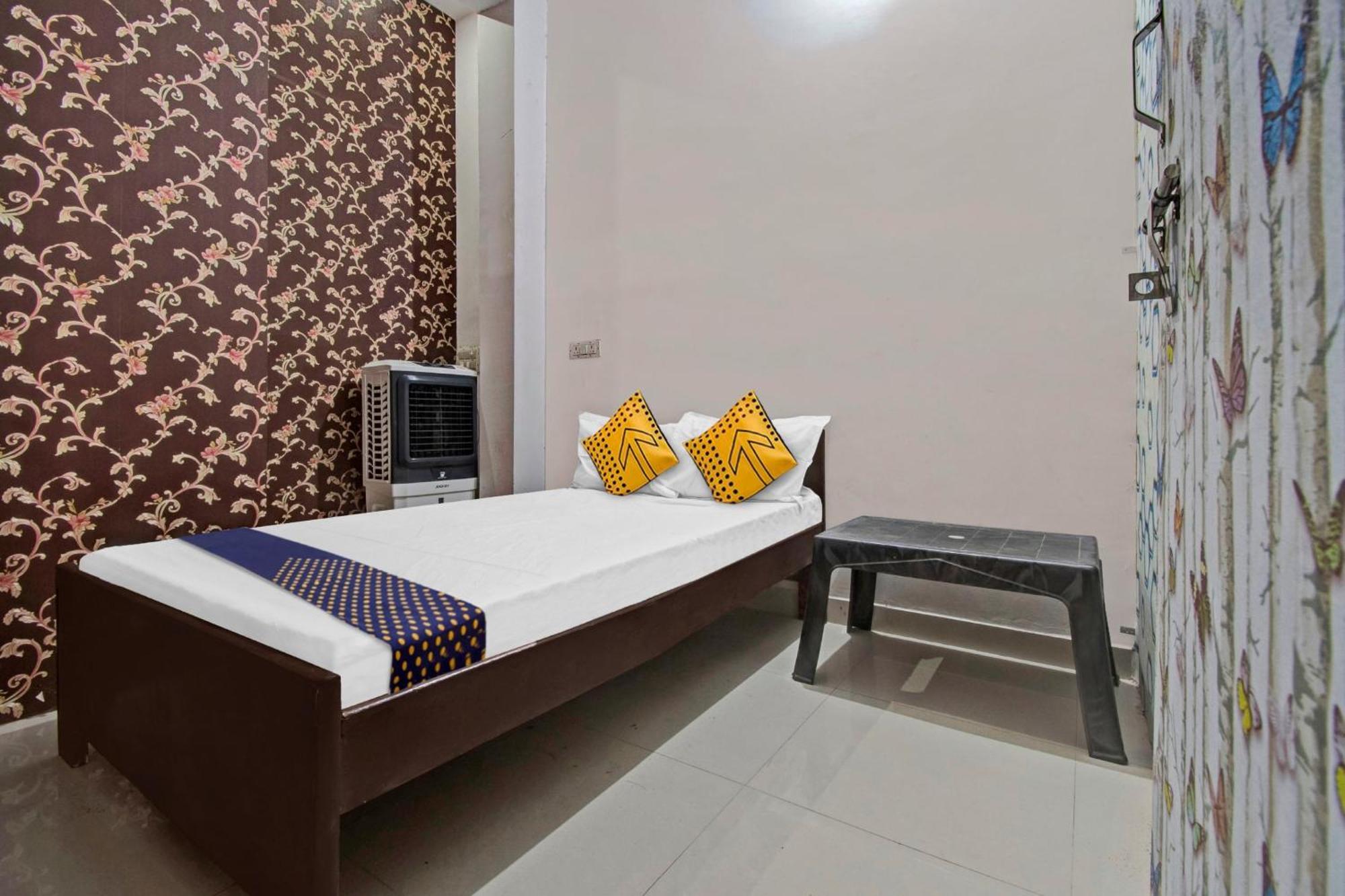 Spot On Dev Hotel 3*
