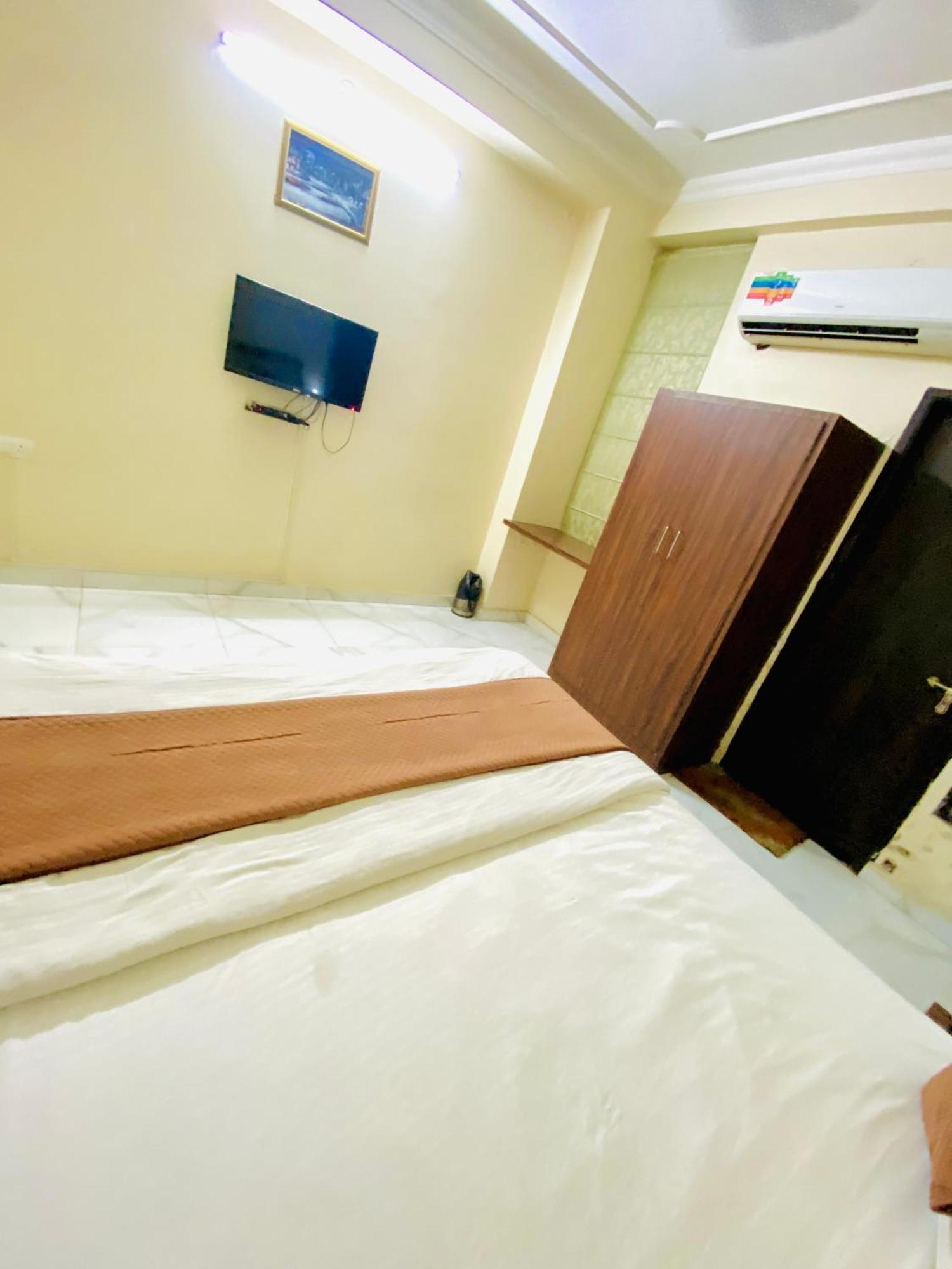 Hotel Mock Orange