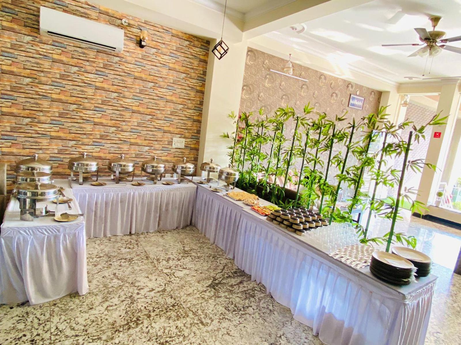 Hotel Mock Orange