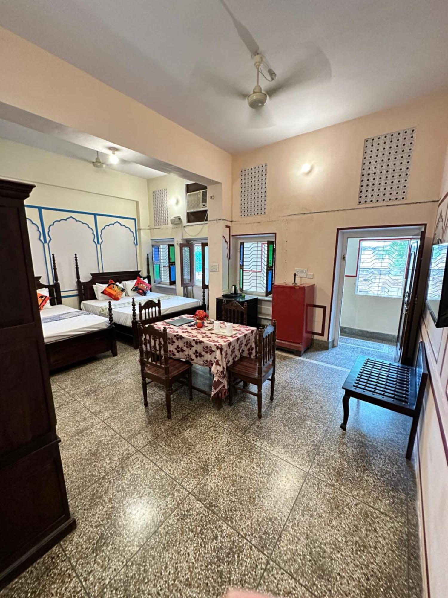 Rawla Mrignayani Palace Hotel 3*