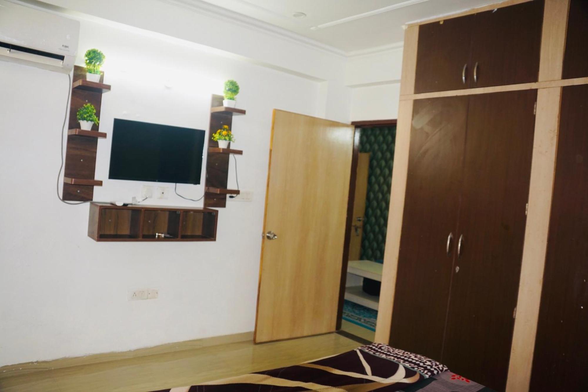 Apartment Two Bhk And Flats In Solanki Residency Nearby Airport *
